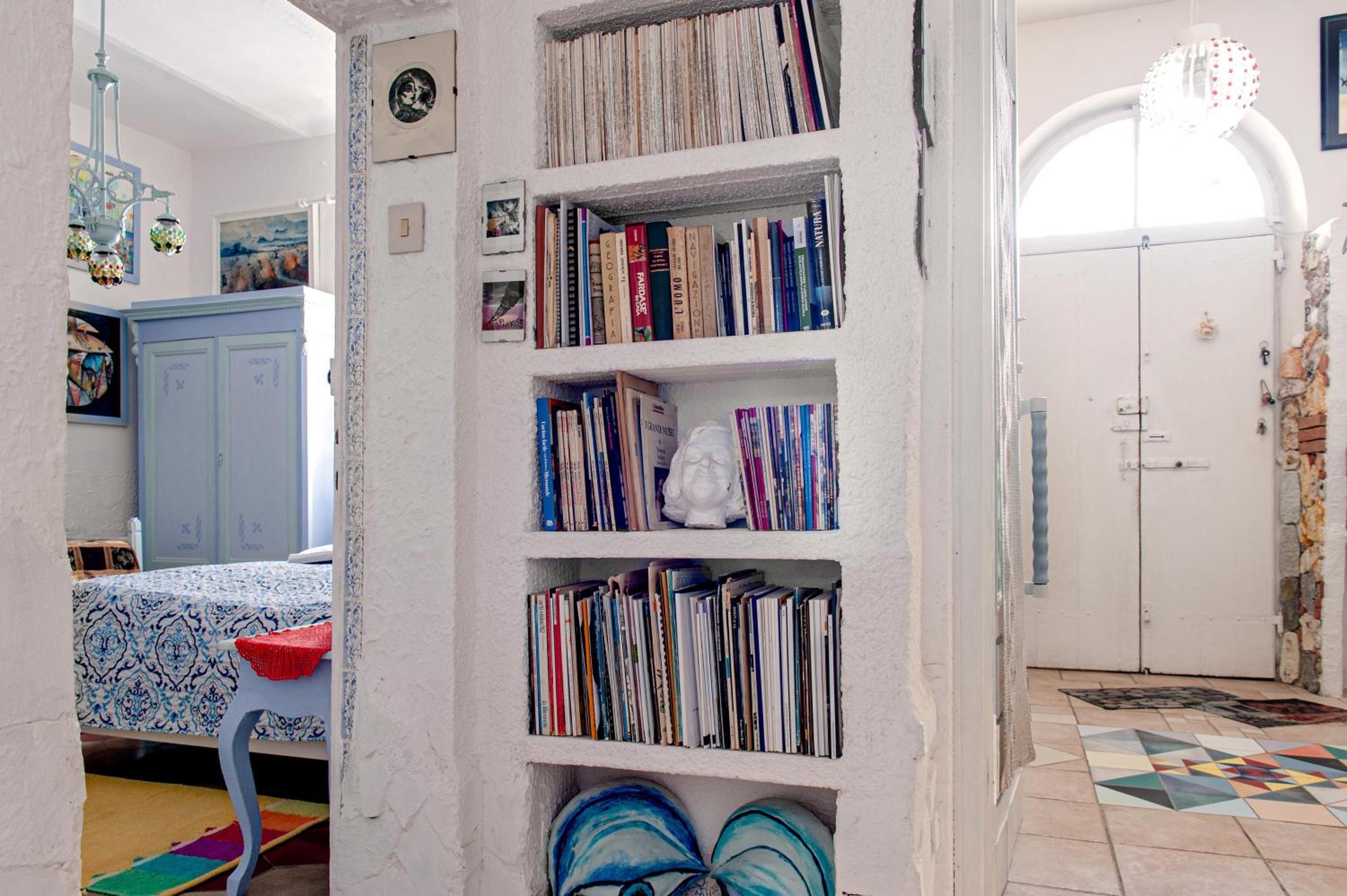 Photo 8
