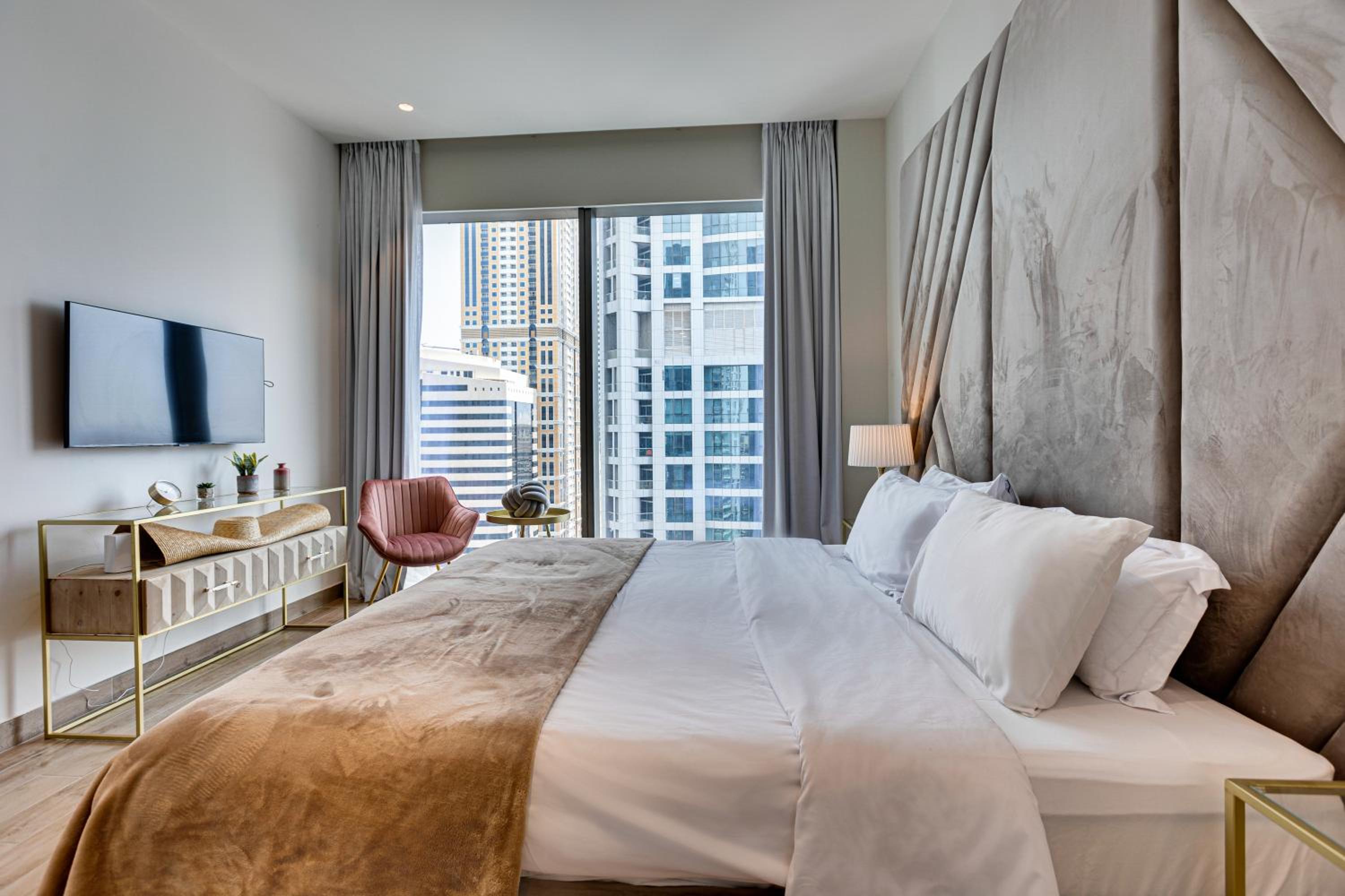 Luxury apartment in Marina Gate Jumeirah Living