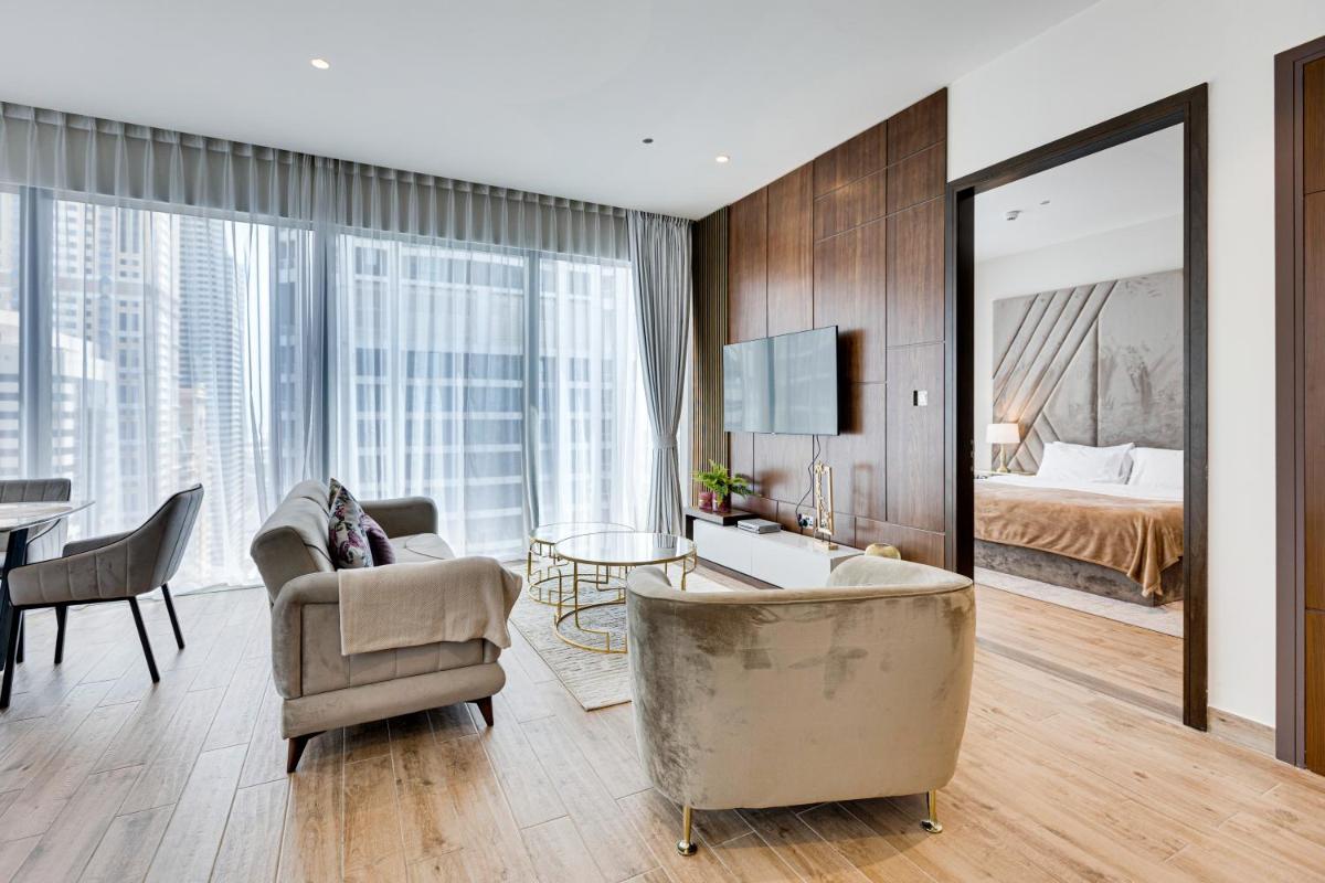 Luxury apartment in Marina Gate Jumeirah Living