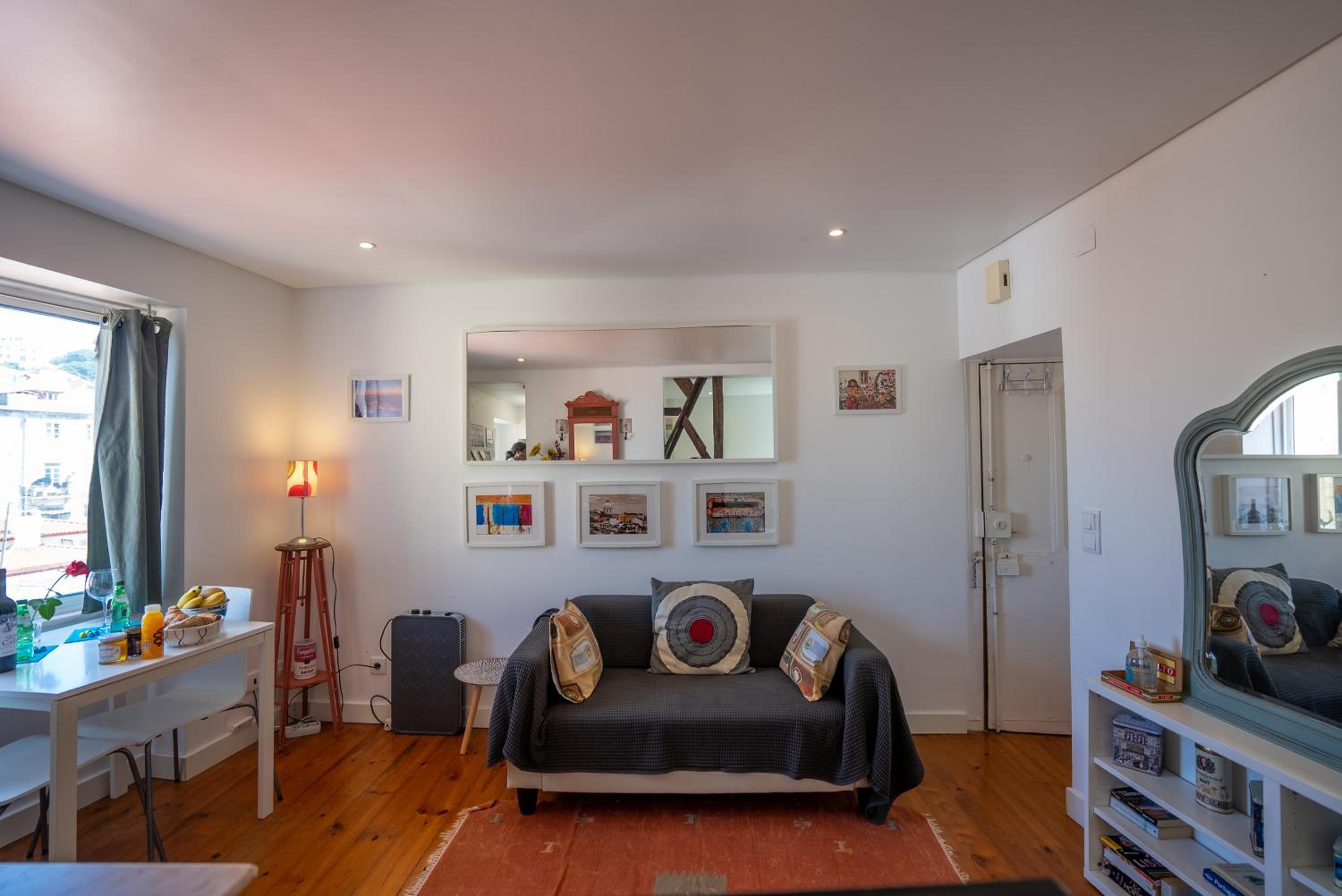 Great apt in historical city center view 4