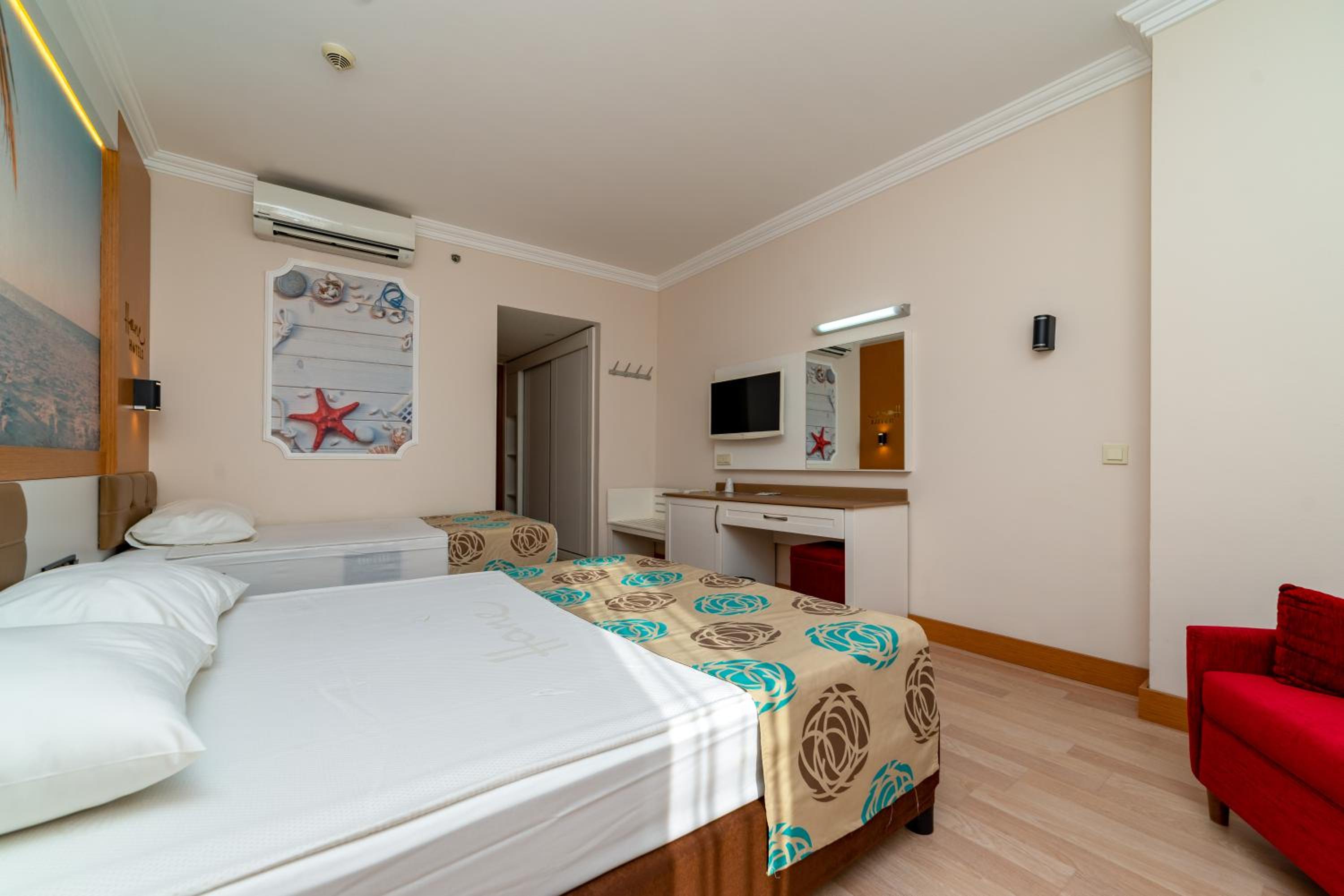 Primasol Hane Family Resort Hotel - Image 10