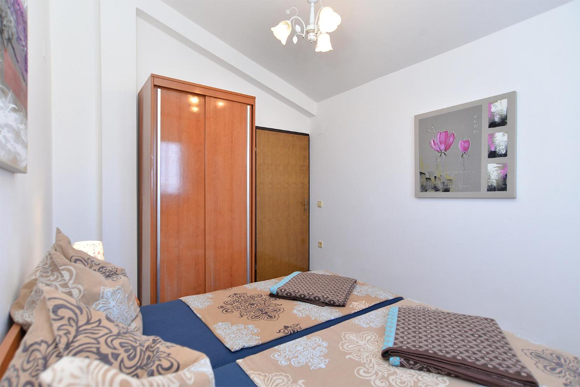 Apartments Anka 1223
