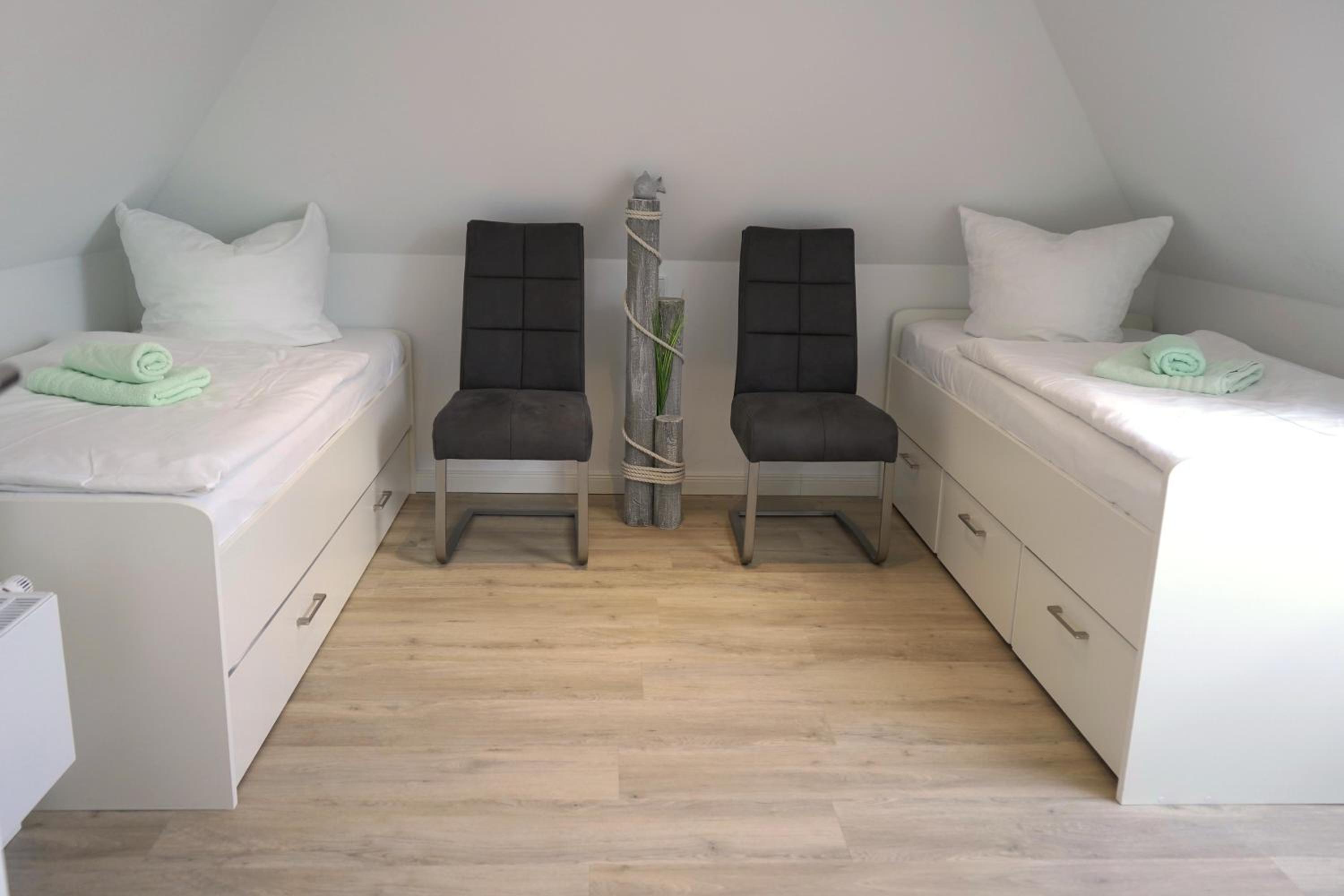 Strandperle - Anlage Heiderose en Zingst — hotel room