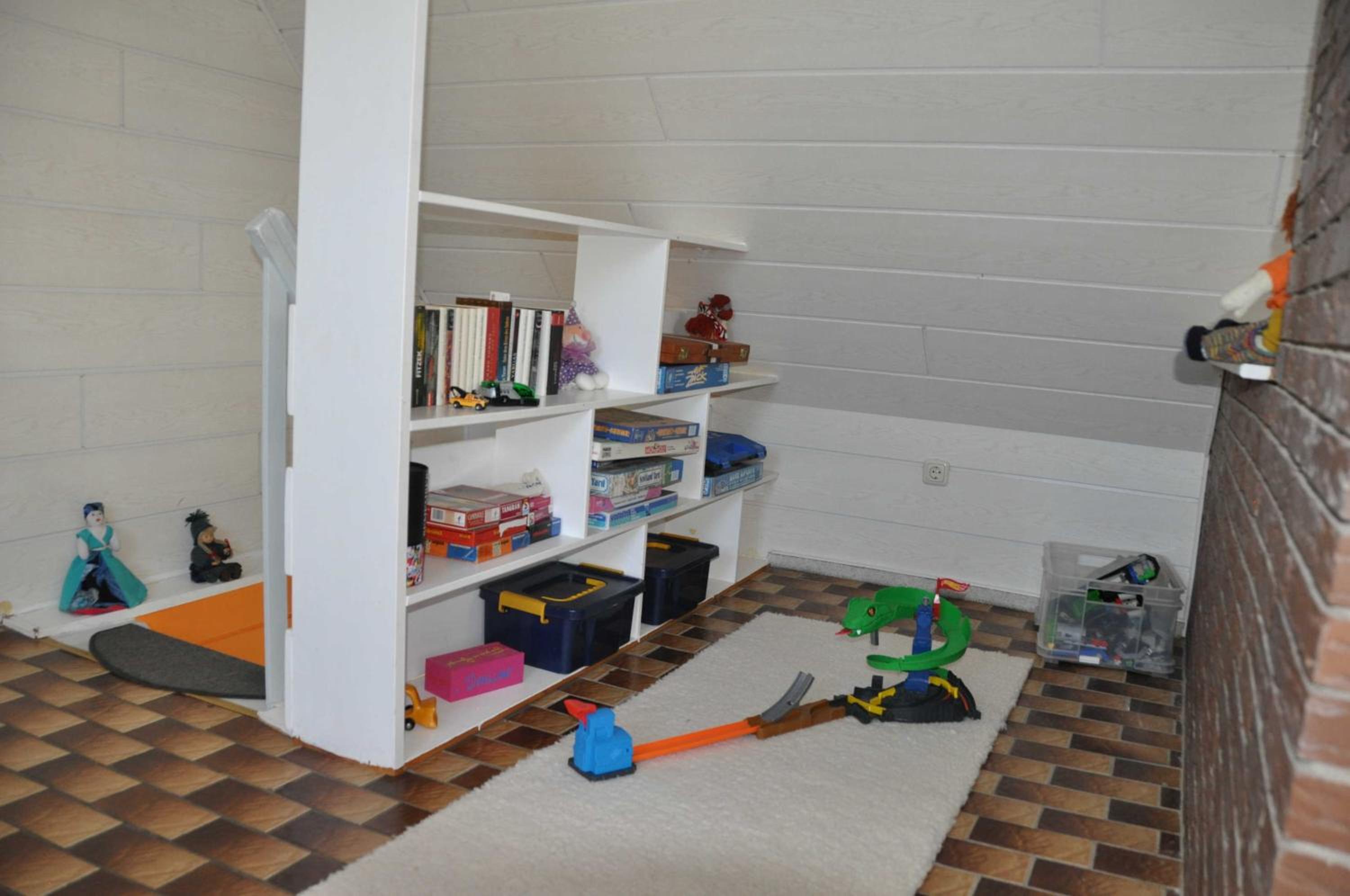Photo 6