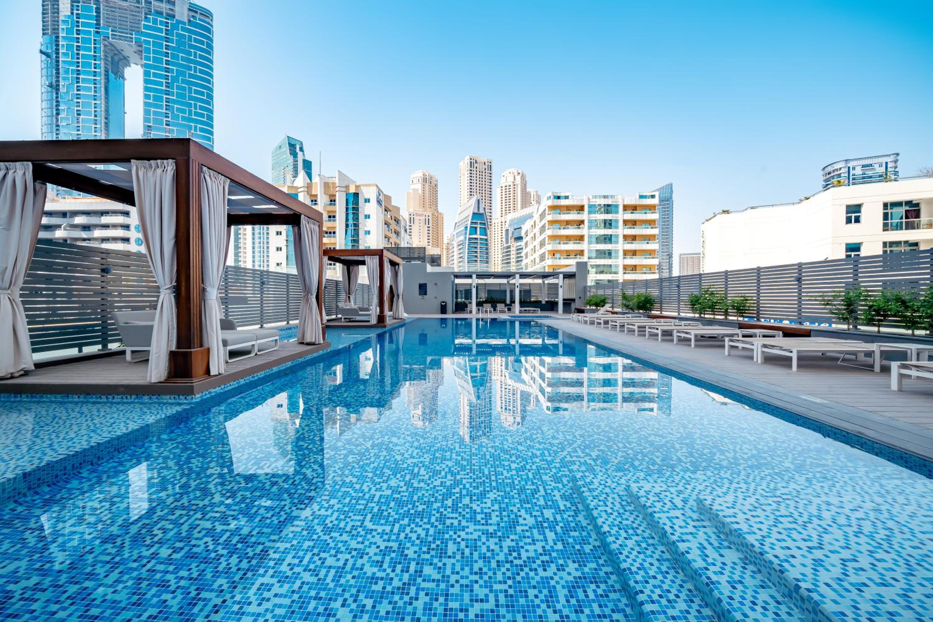 HiGuests - Designer Studio in Dubai Marina With Amazing Views
