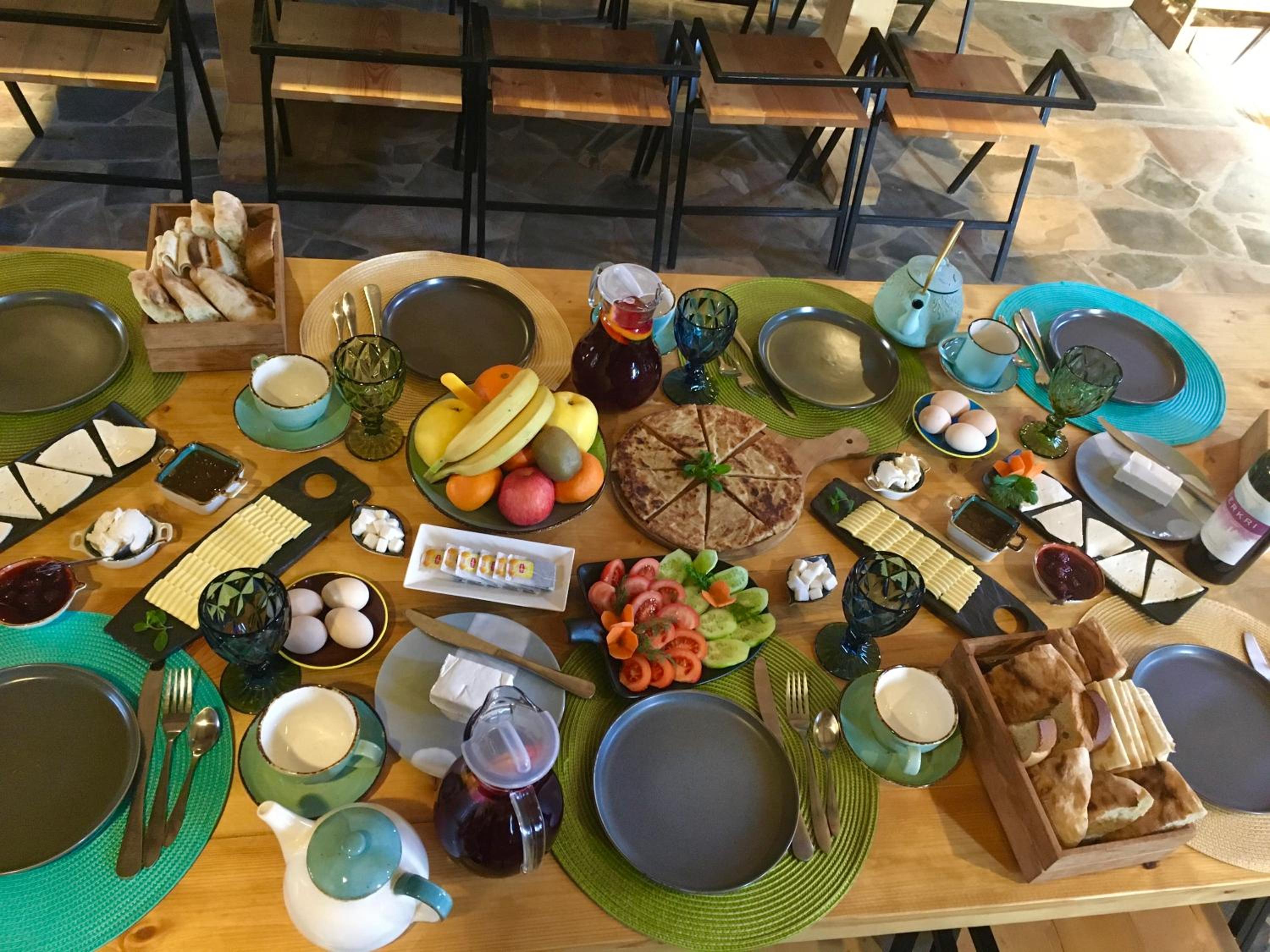 Berkri Gastro Yard & Guest House