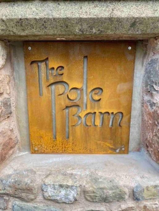 The Pole Barn - Stunning, High Spec Barn Conversion view 4