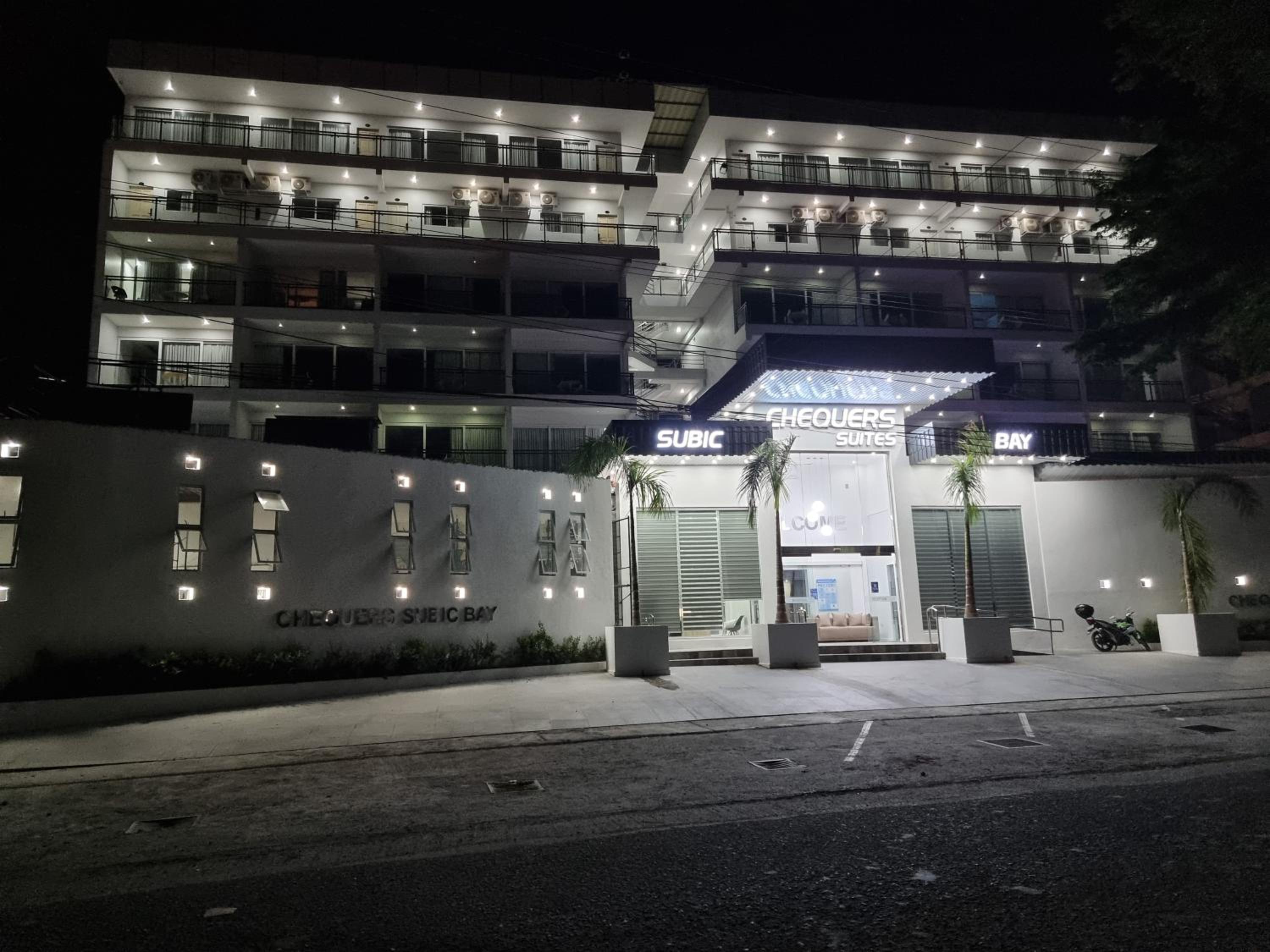 Chequers Suites Subic Bay, Olongapo - 22