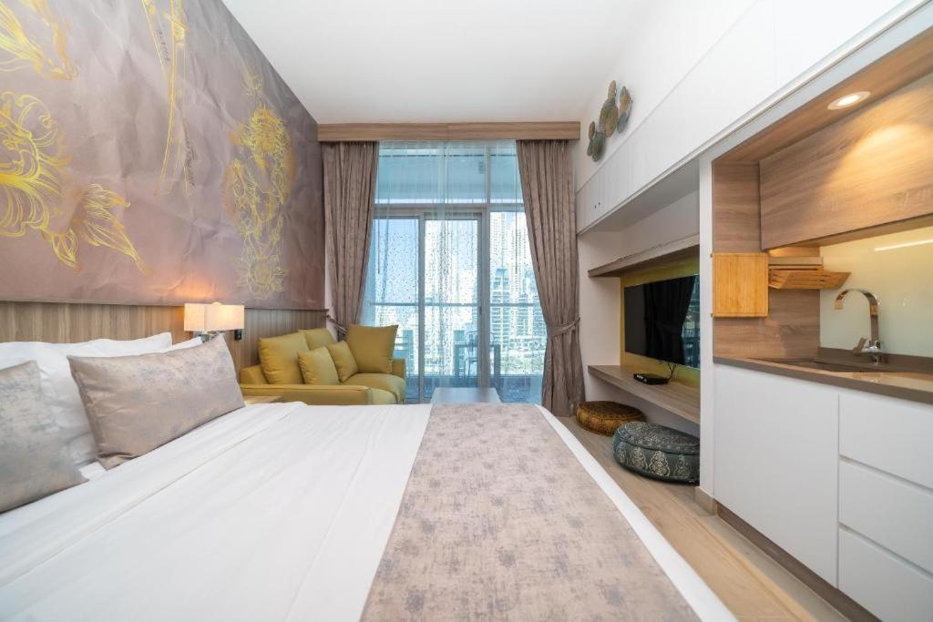 HiGuests - Designer Studio in Dubai Marina With Amazing Views
