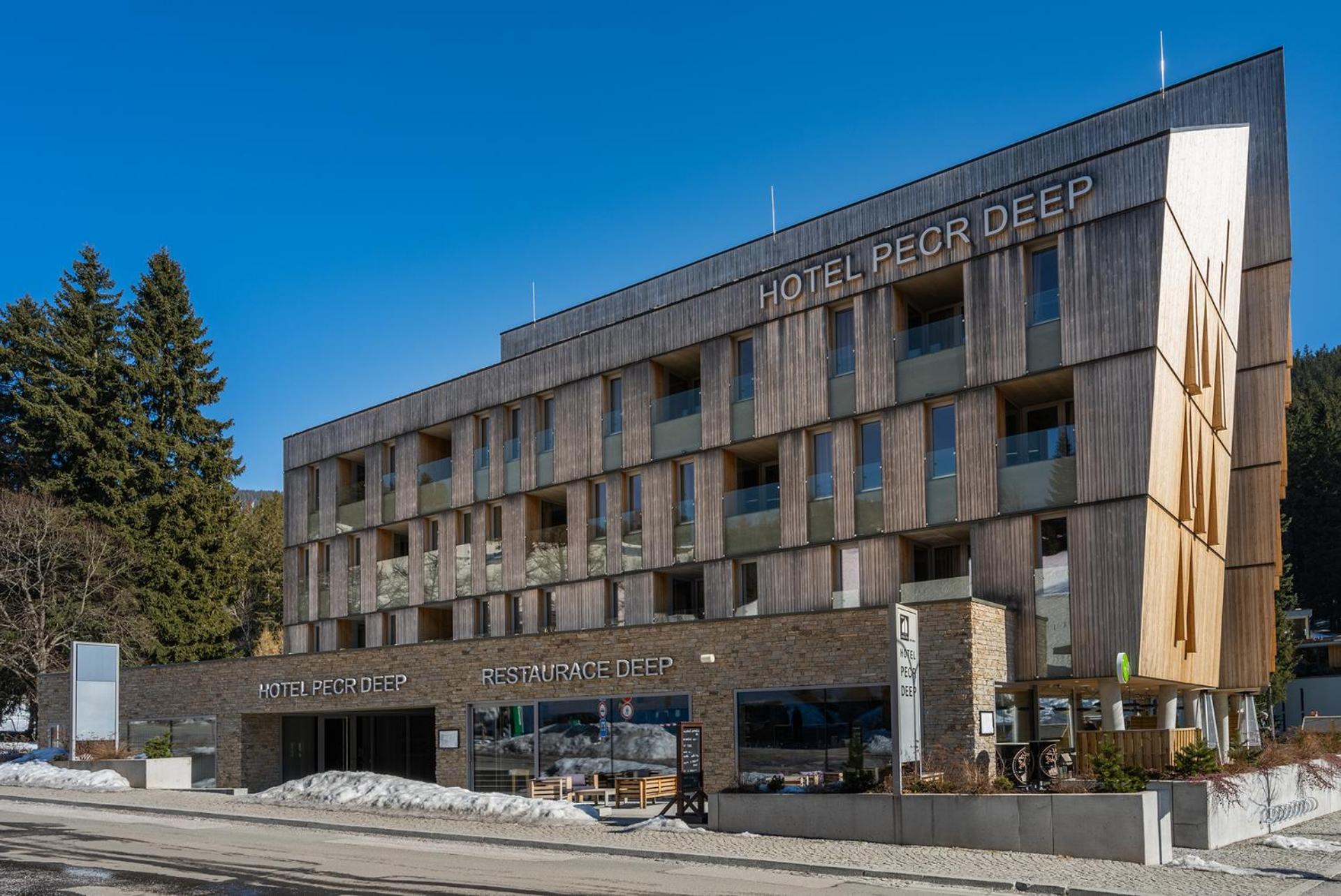 HOTEL PECR DEEP - Image 1