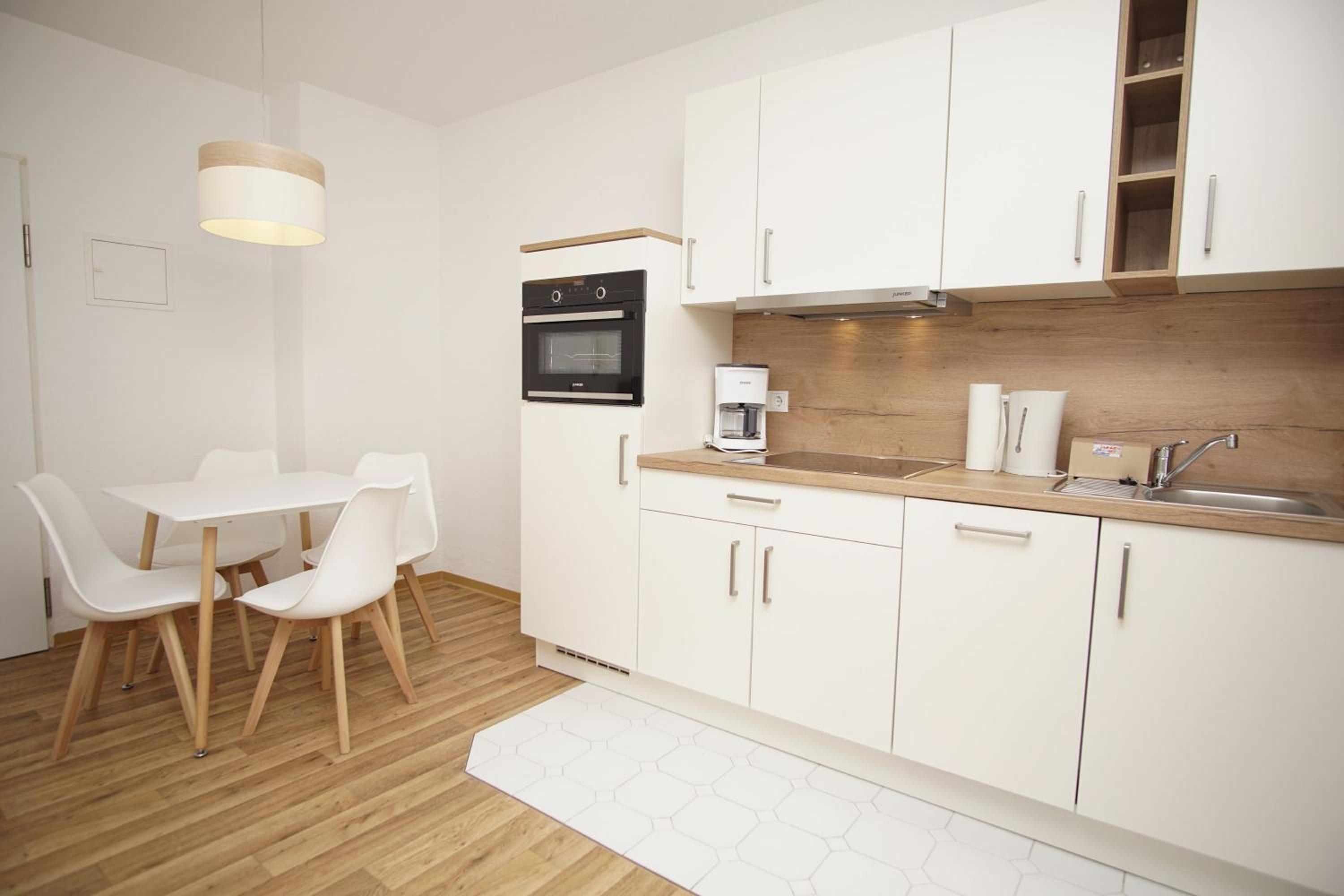 Strandhaus Mönchgut Ferienwohnung 06 mit Sauna- und Schwimmbadnutzung im AHOI Sellin