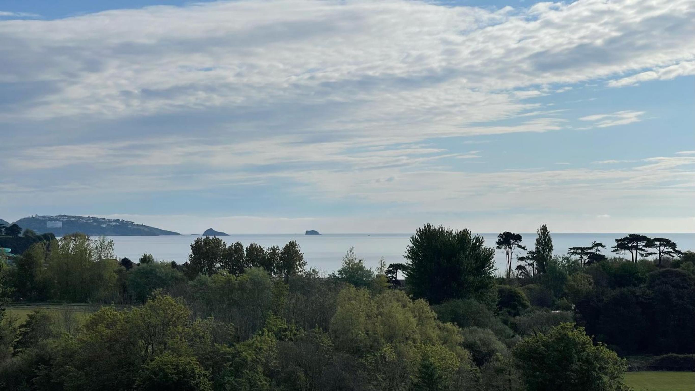 Luxury Lodge - Hoburne Devon Bay view 5