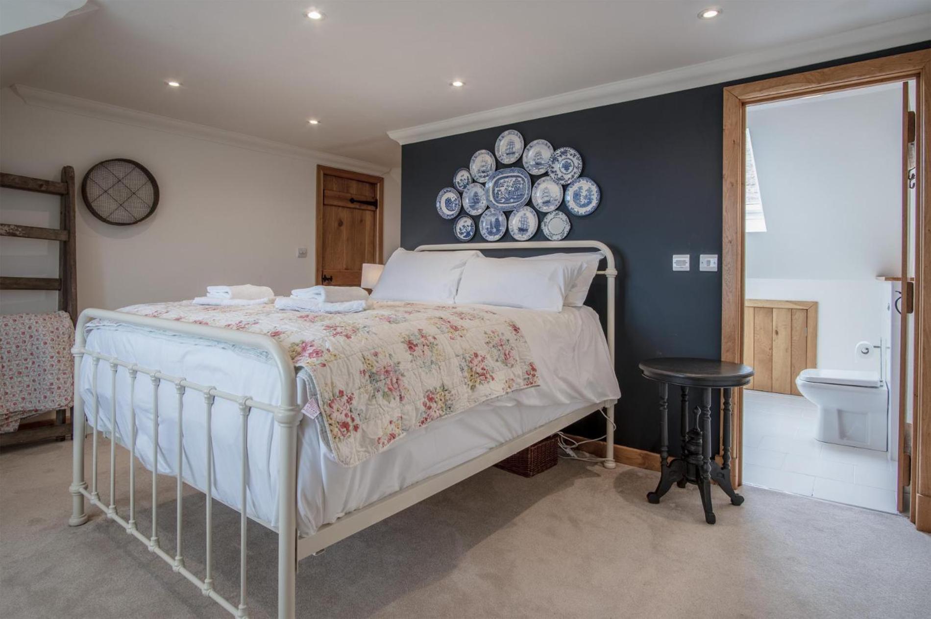 Highfield - 3 Bedroom Holiday Home - Llanmadoc view 2