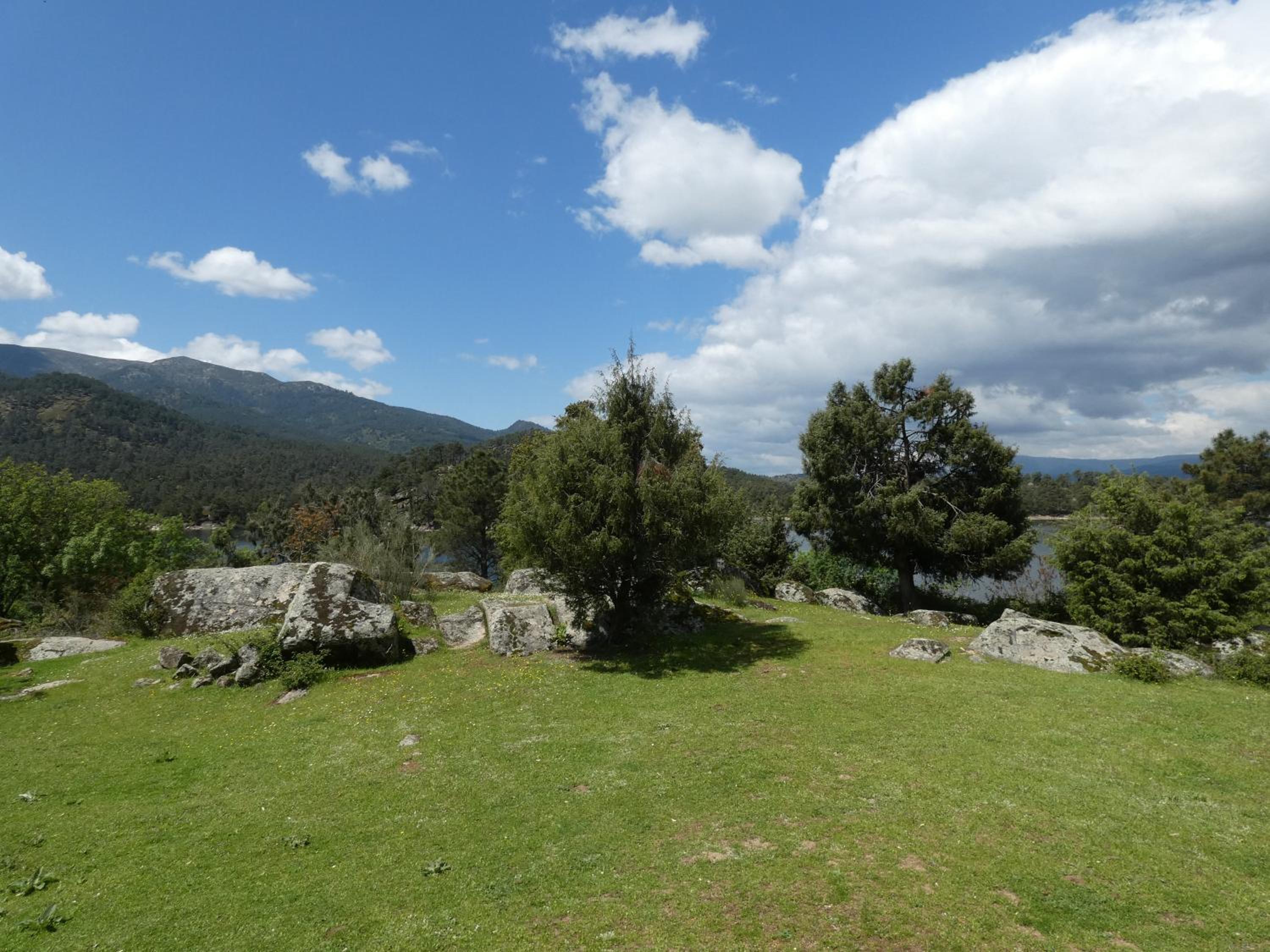 Núcleo de Turismo Rural Valle de Iruelas