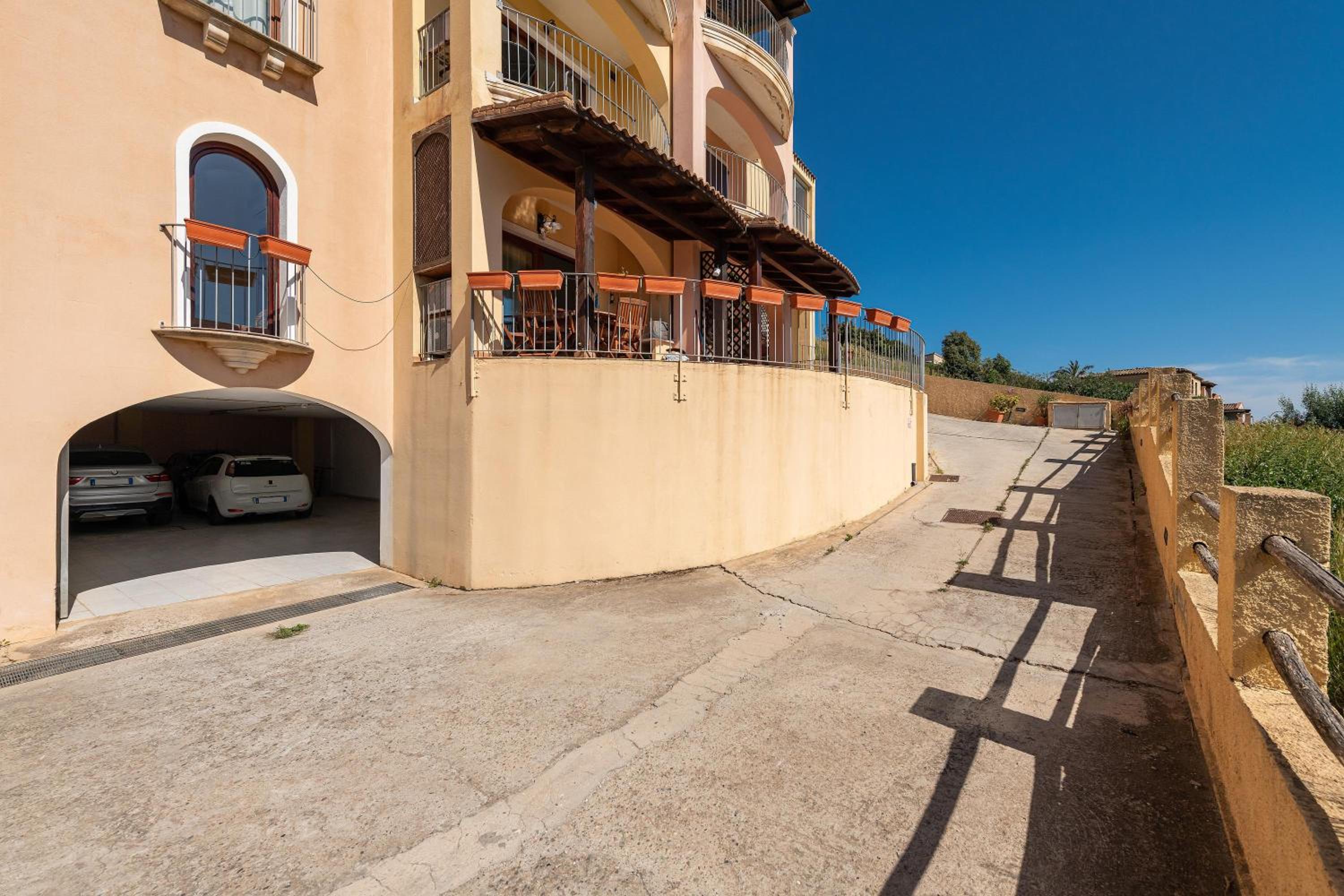 Luxury Apartment Simius view 4