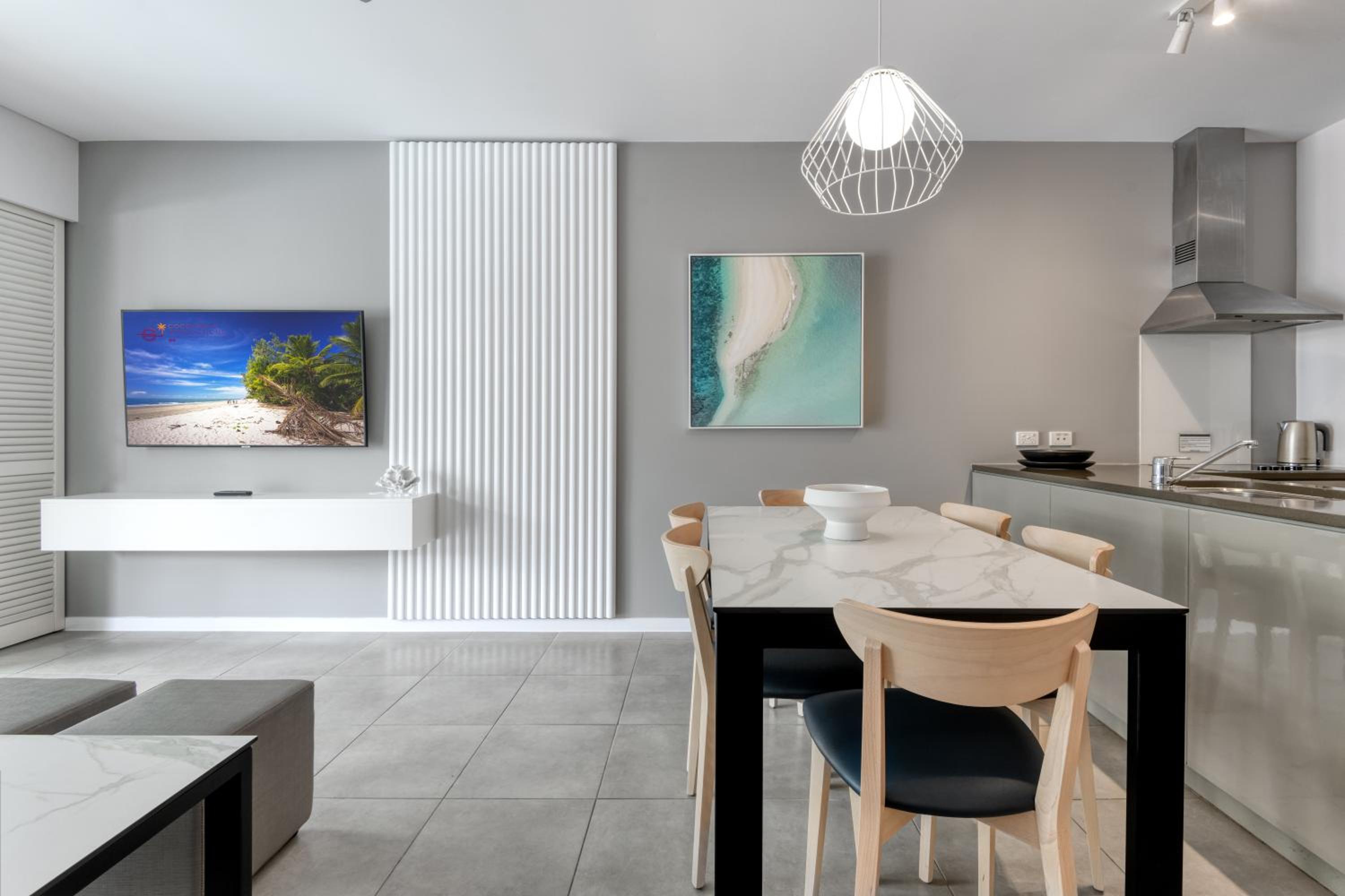 Beach Club Port Douglas Luxury Apartments