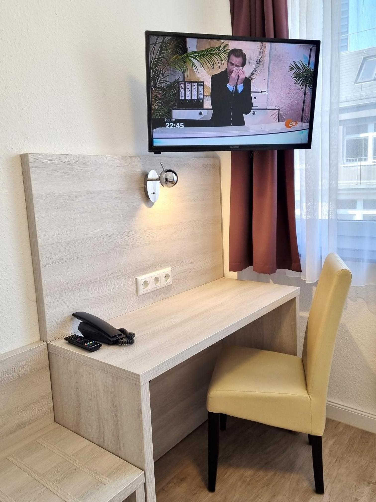 Adler Hotel Frankfurt - Property Image 45