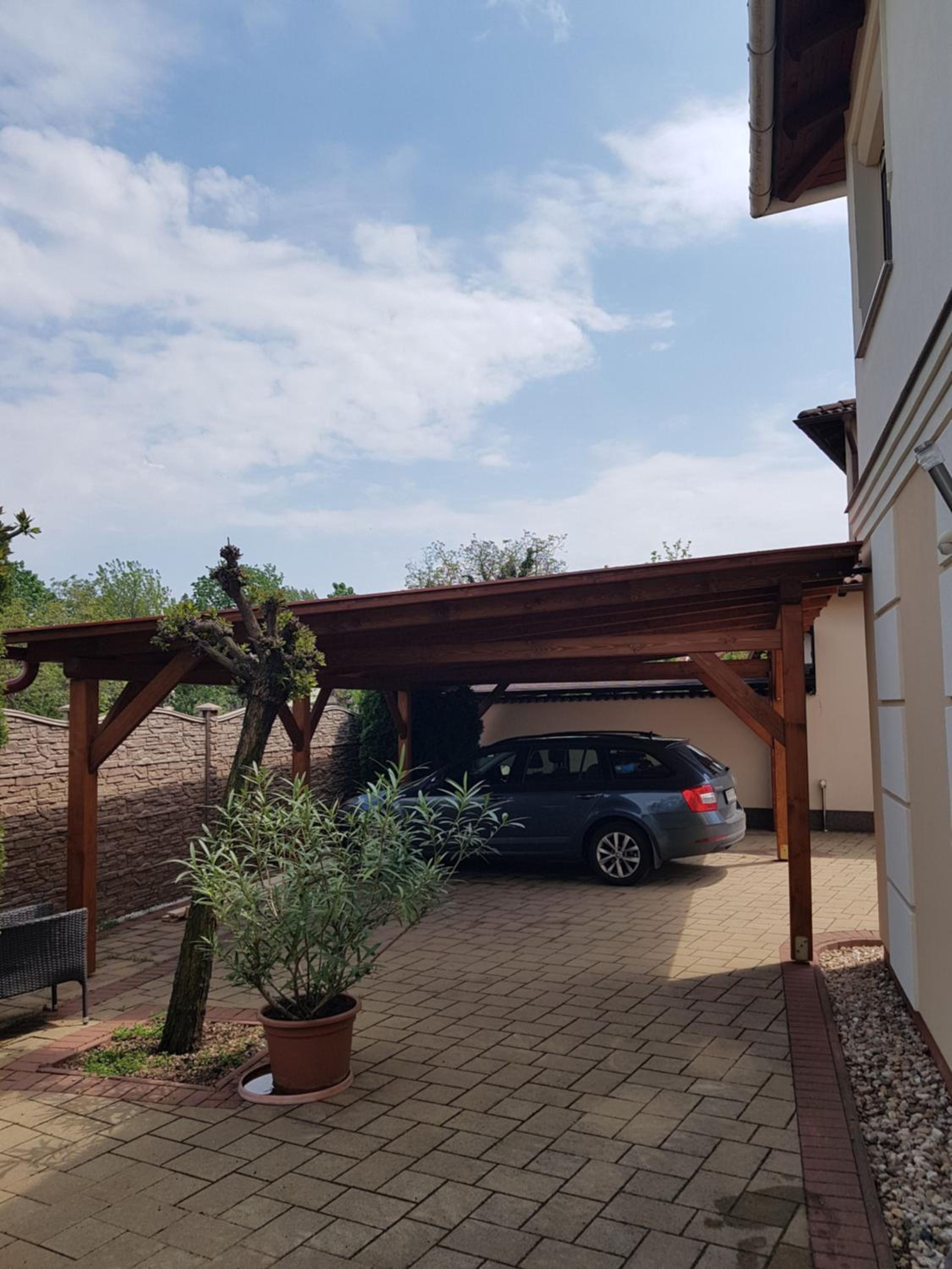 Elek Apartmanház