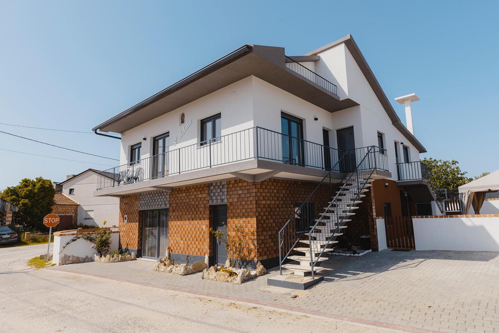 Hotel Santa Helena Apartments