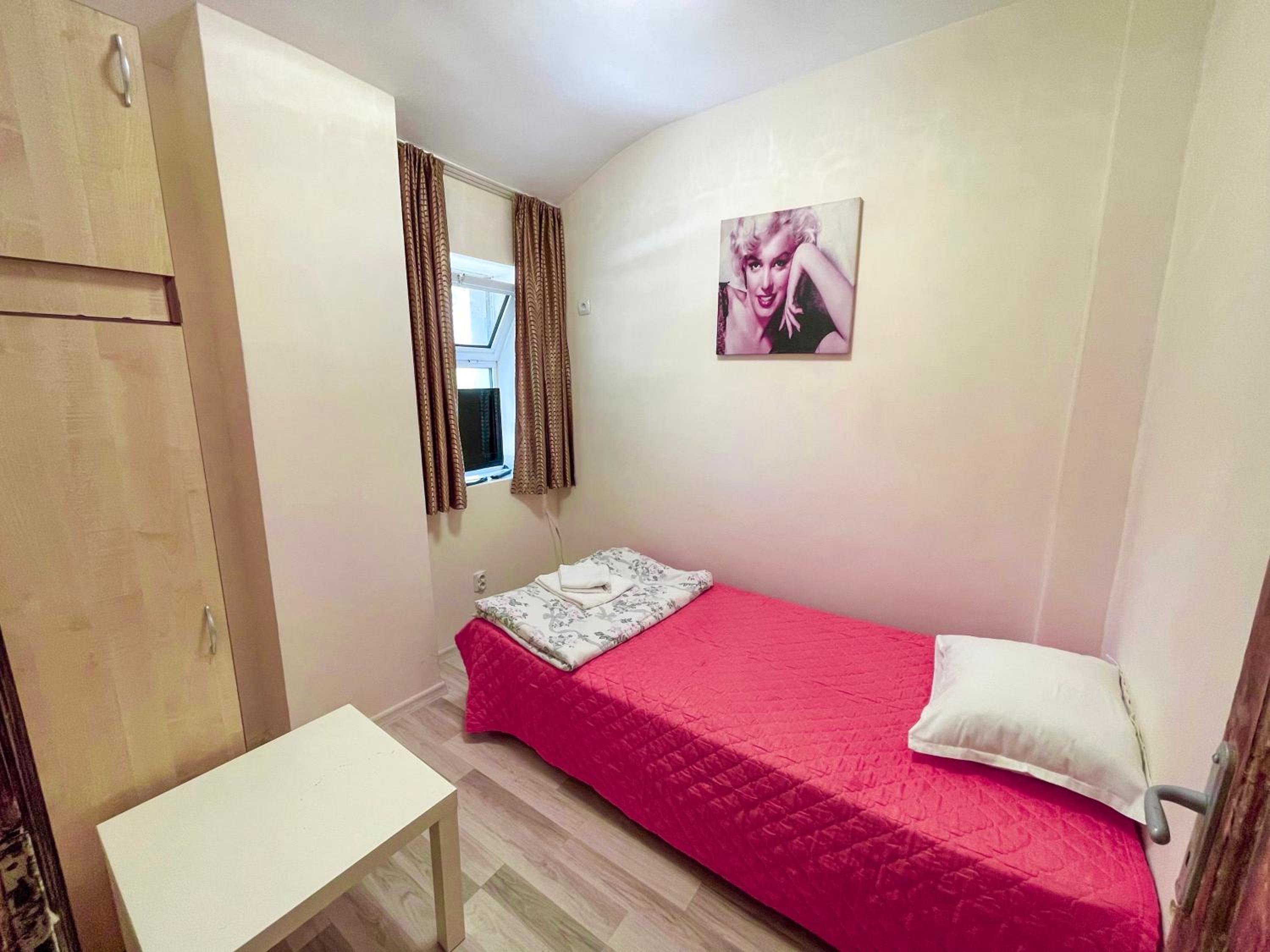 Jackie House Varna