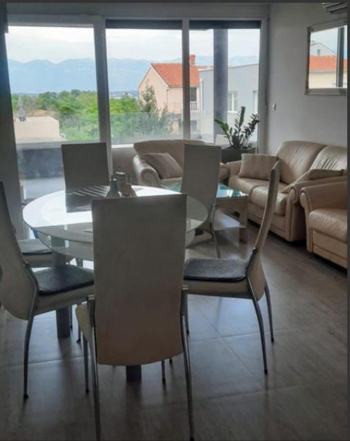 Apartment Mario NIN view 3