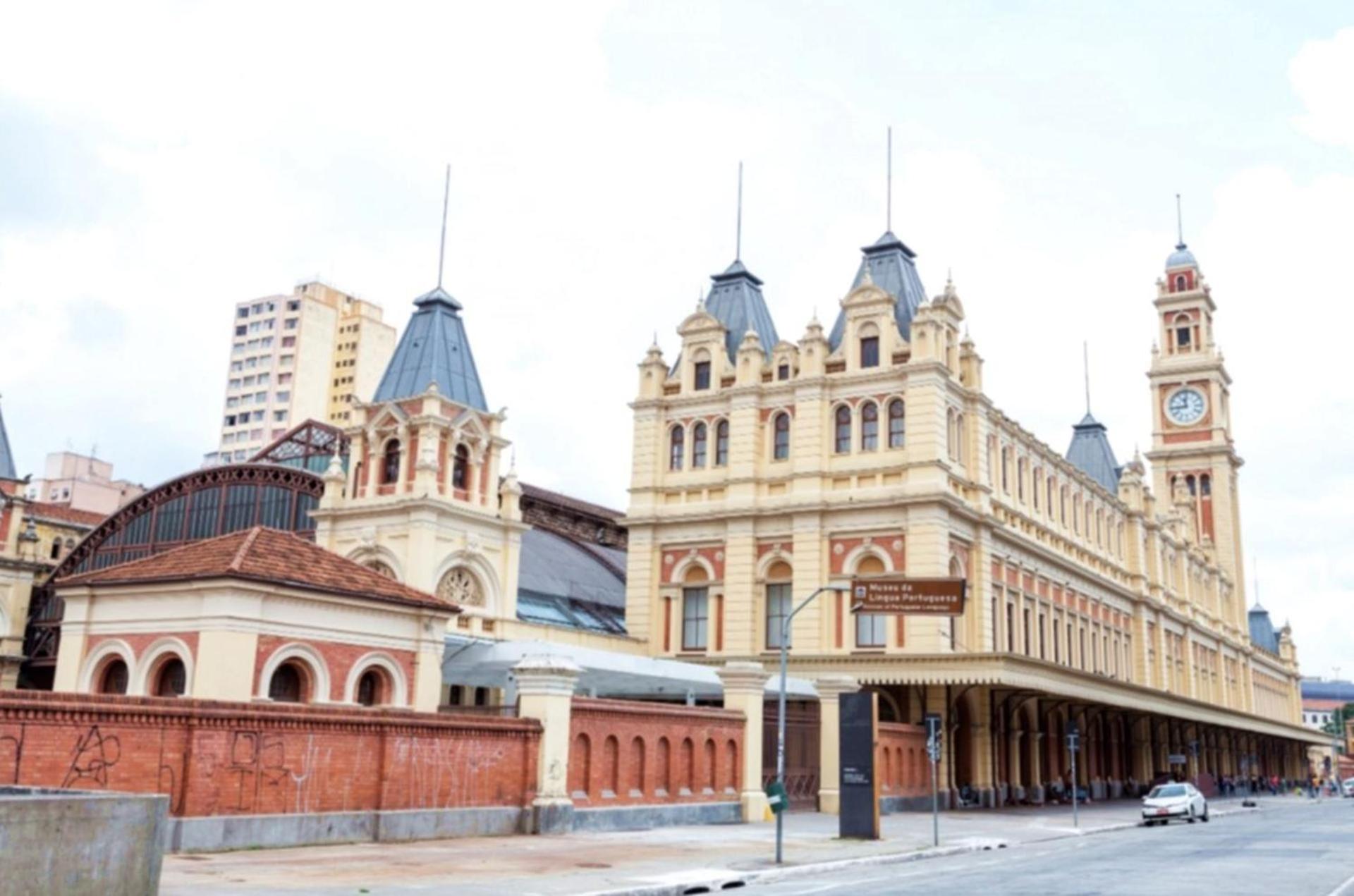 Otimo apto c sacada, Centro Historico de Sao Paulo
