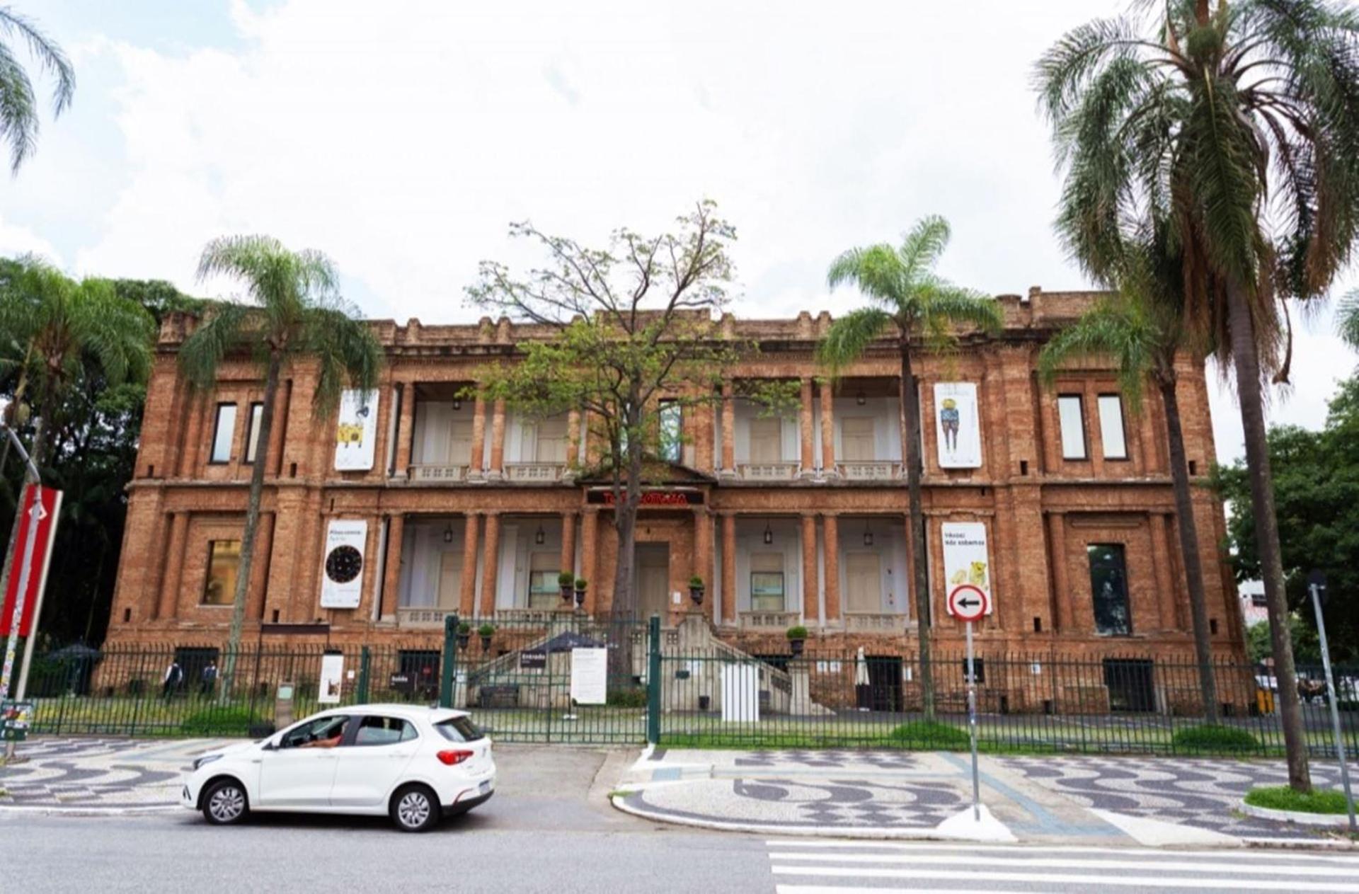 Otimo apto c sacada, Centro Historico de Sao Paulo