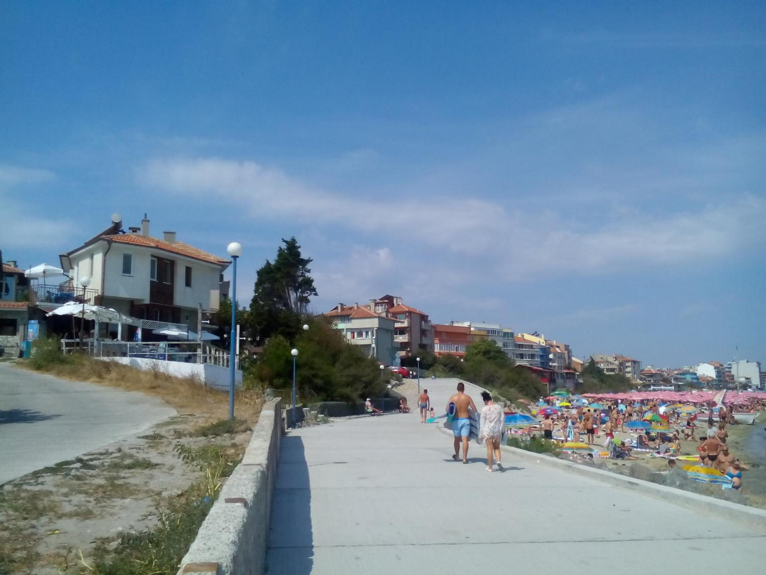 Photo 13