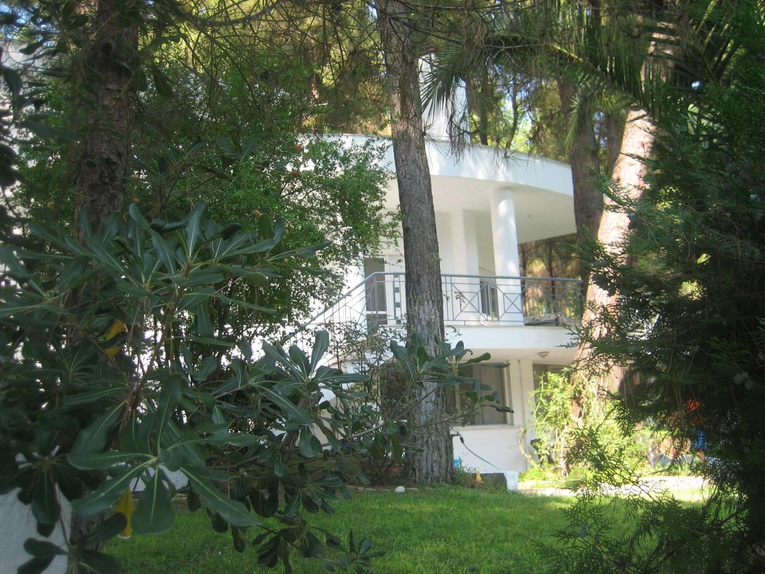 Villa Angie view 5