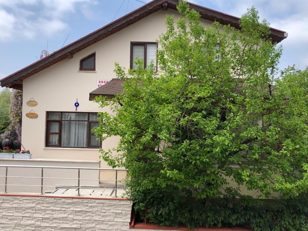 Eren Villa