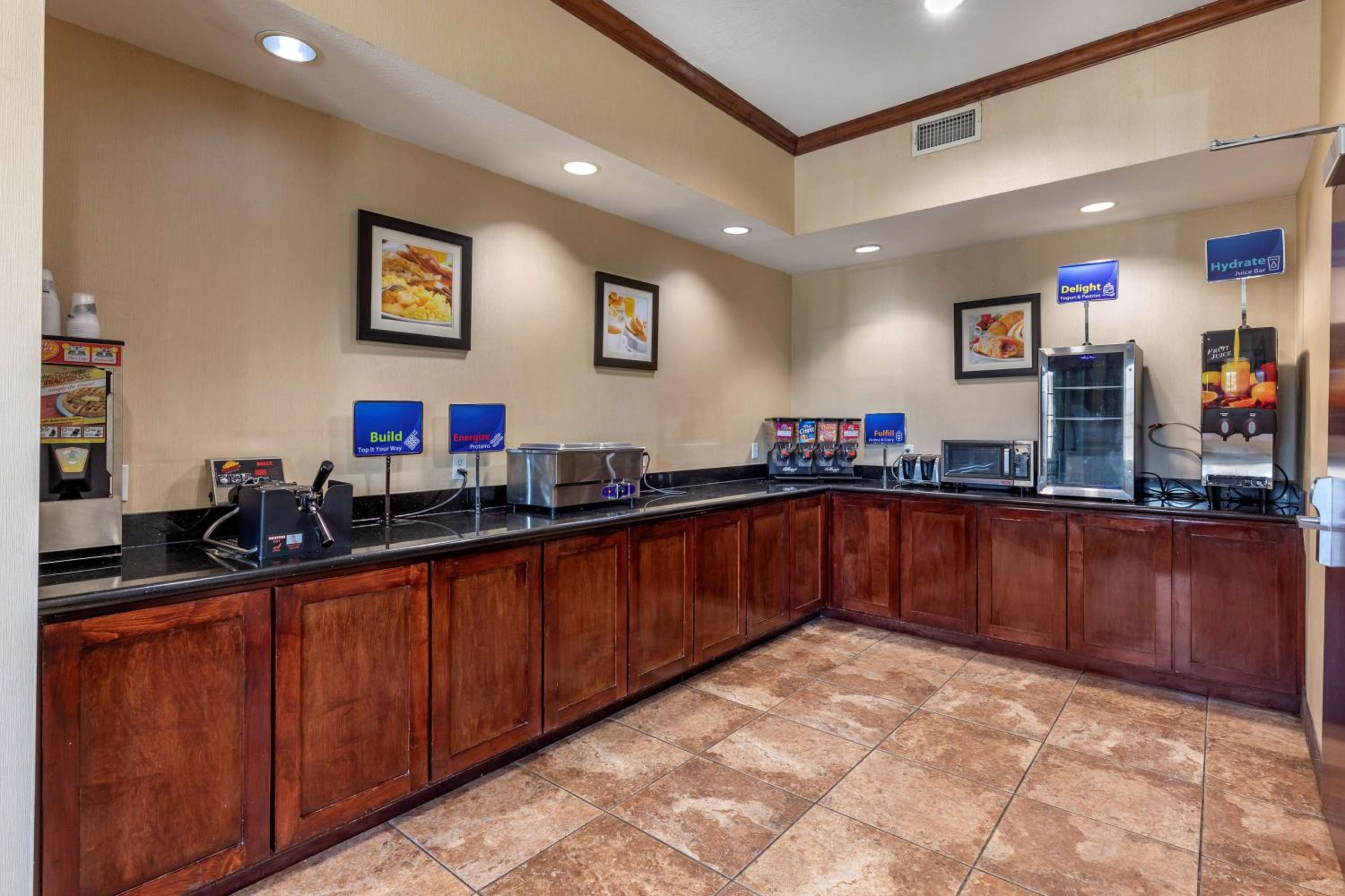 Best Western Mineola Inn