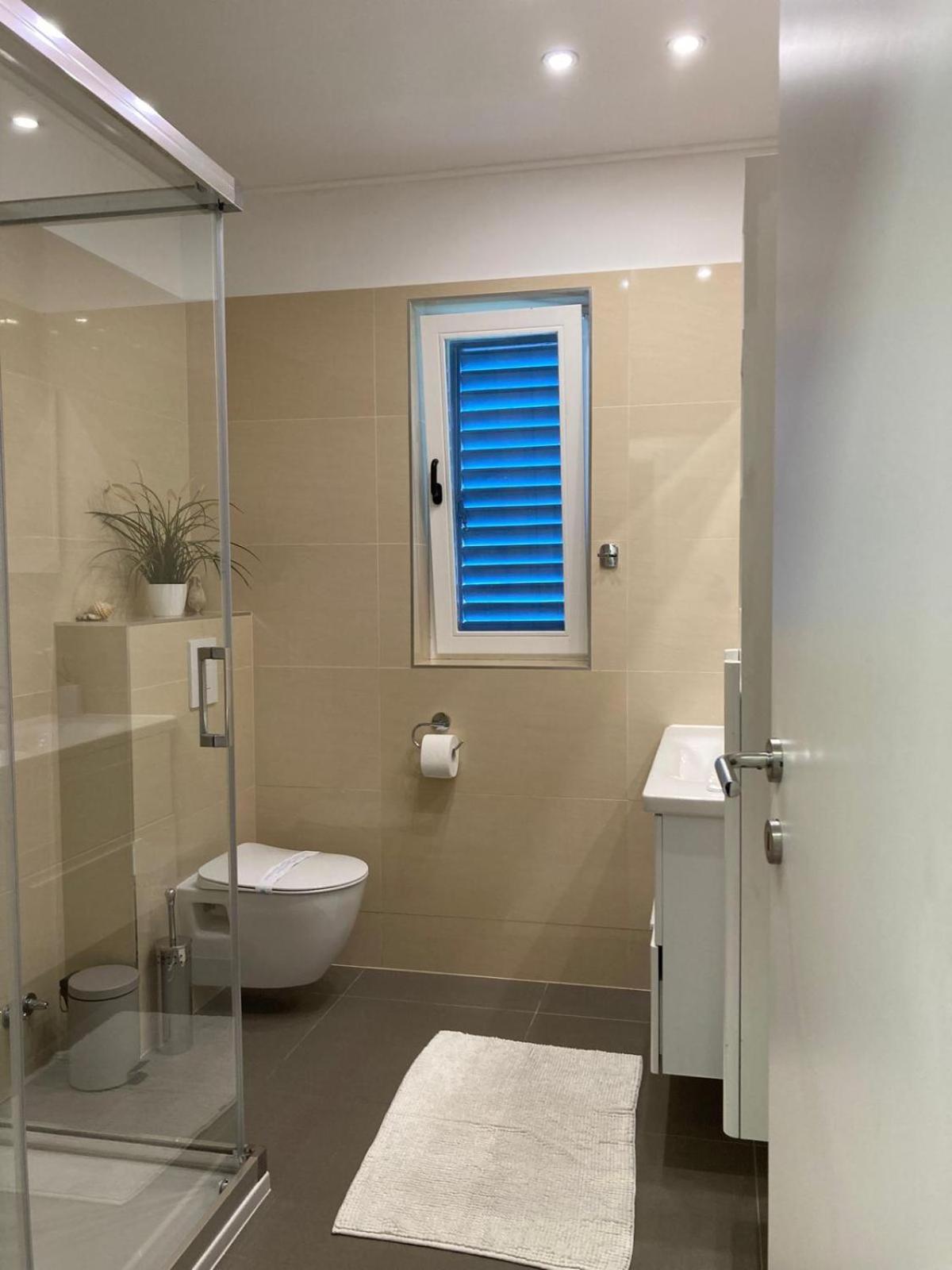 Casa di Giorgio en Jelsa — bathroom