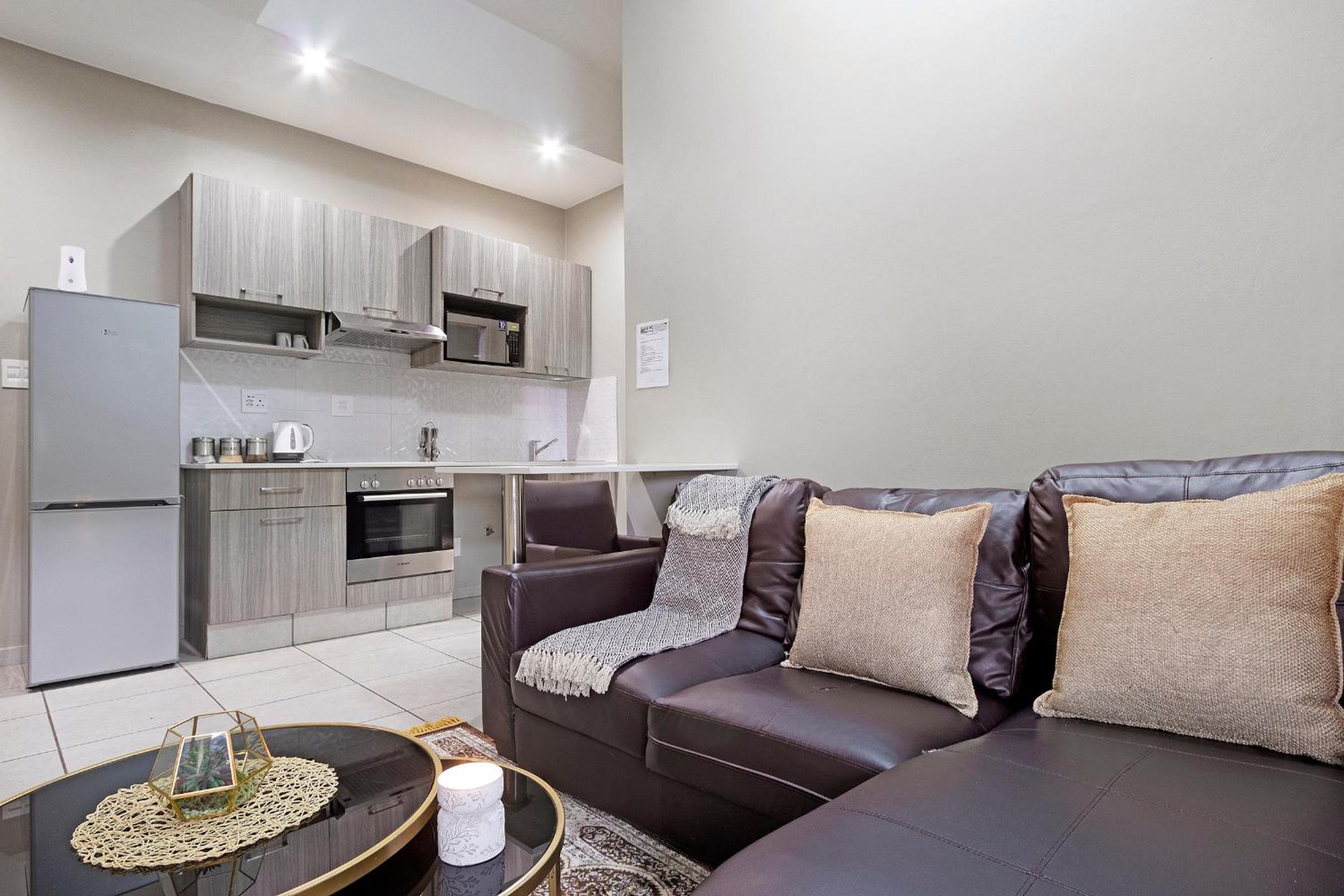 The Bolton serviced apartments Rosebank photo 45 of 48
