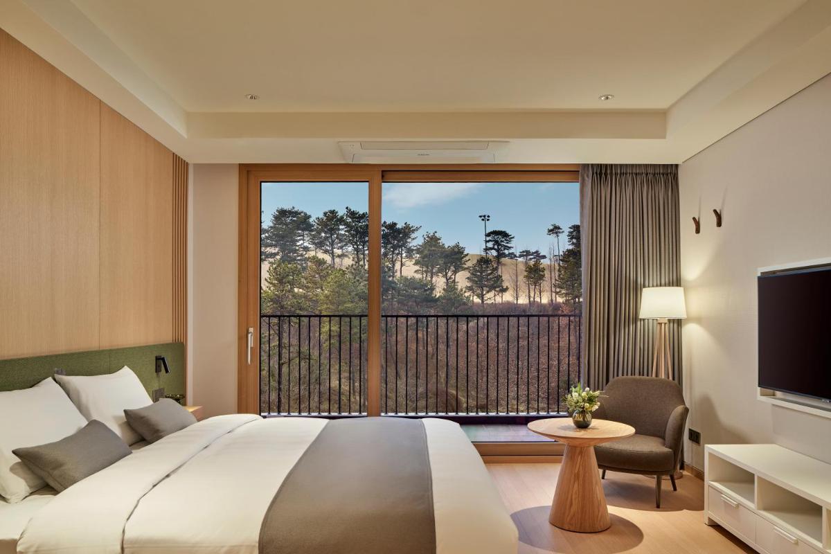 Lotte Buyeo Resort