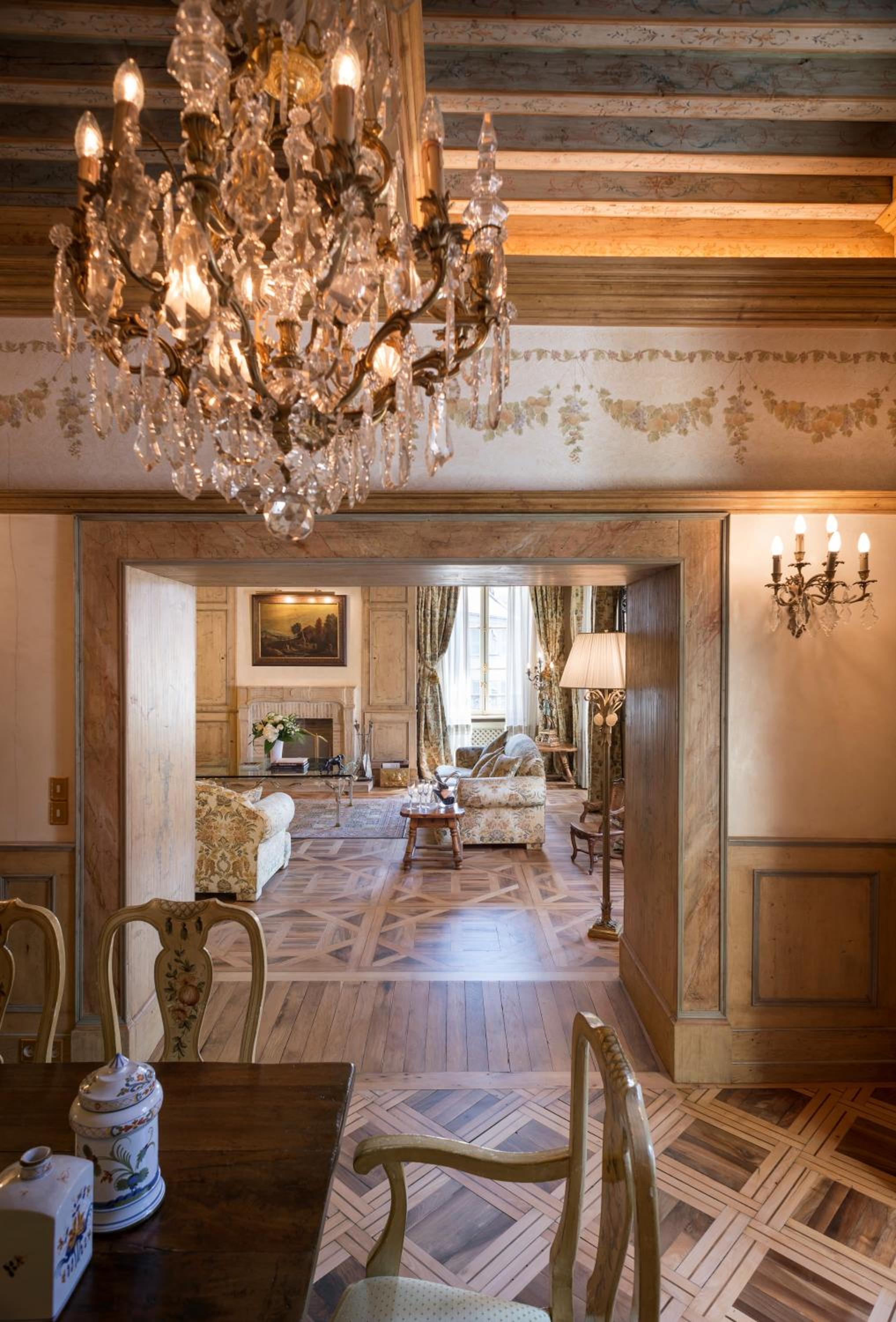 Annecy Historical Center - 165 square meter - 3 bedrooms & 3 bathrooms