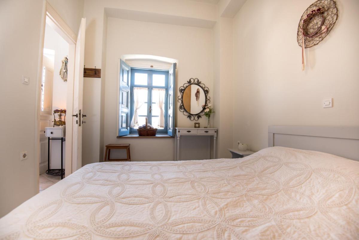 Amazing View-Traditional Home photo 5