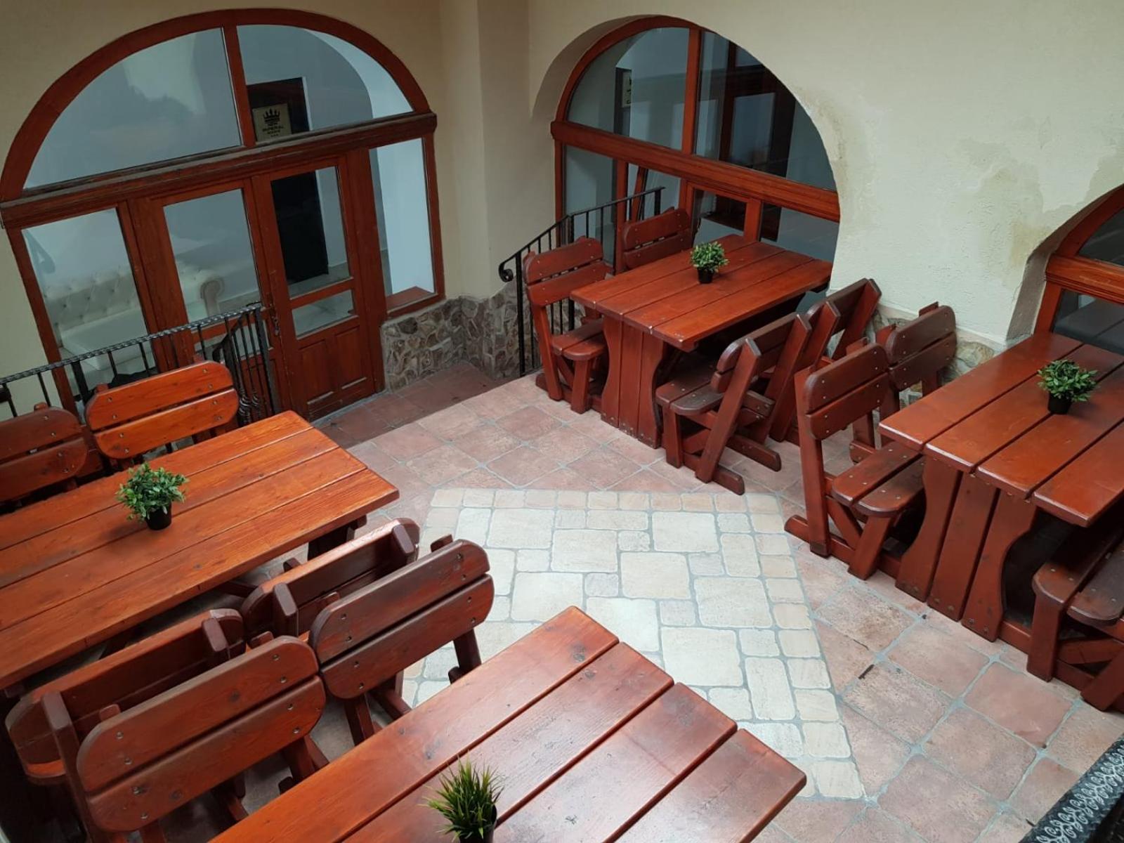 Hotel ELEGANT ROOMS - ULTRACENTRAL - jacuzzi cu hidromasaj - Image 1