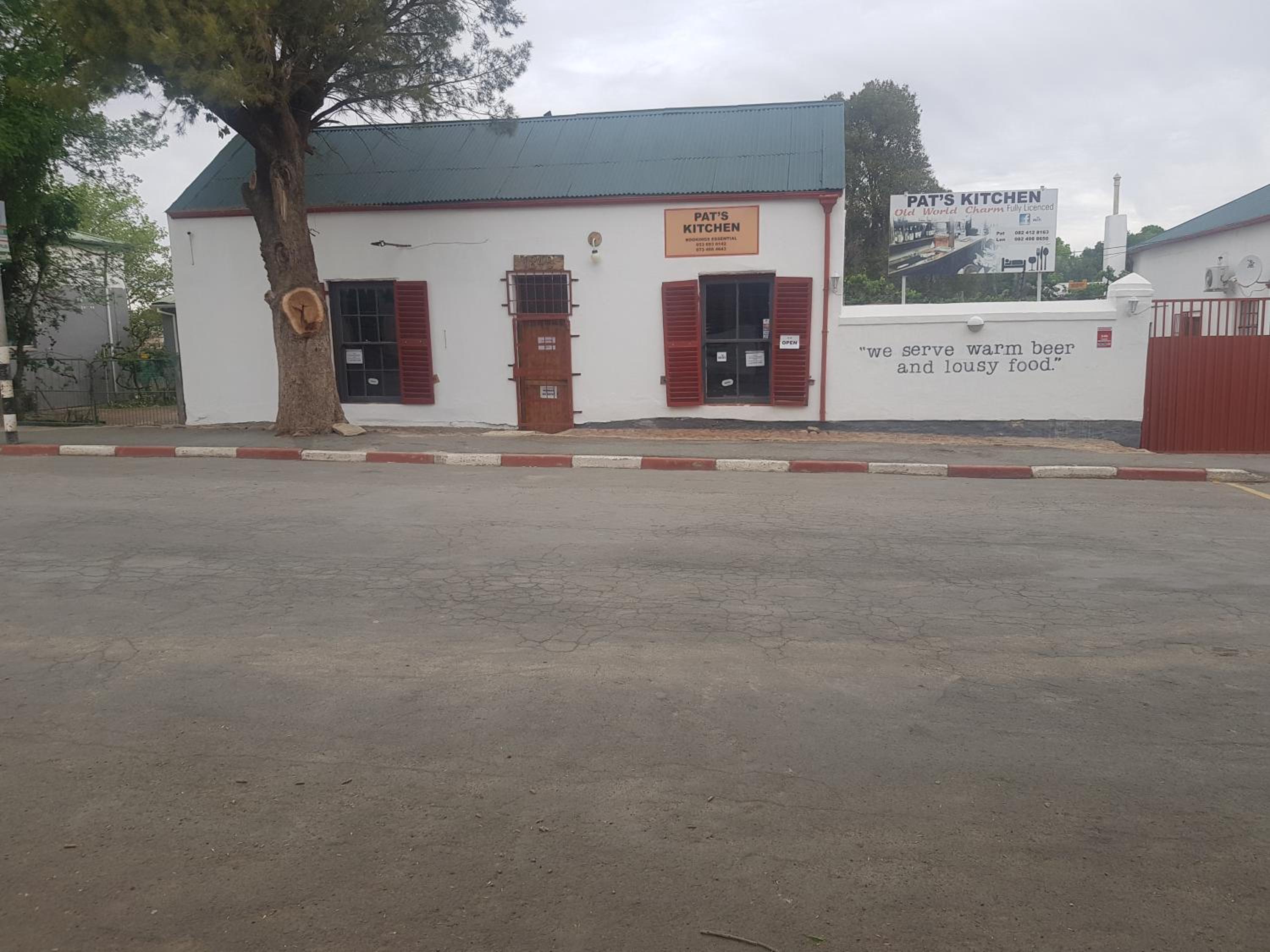 Karoo Manor Guesthouse and Restaurant view 2