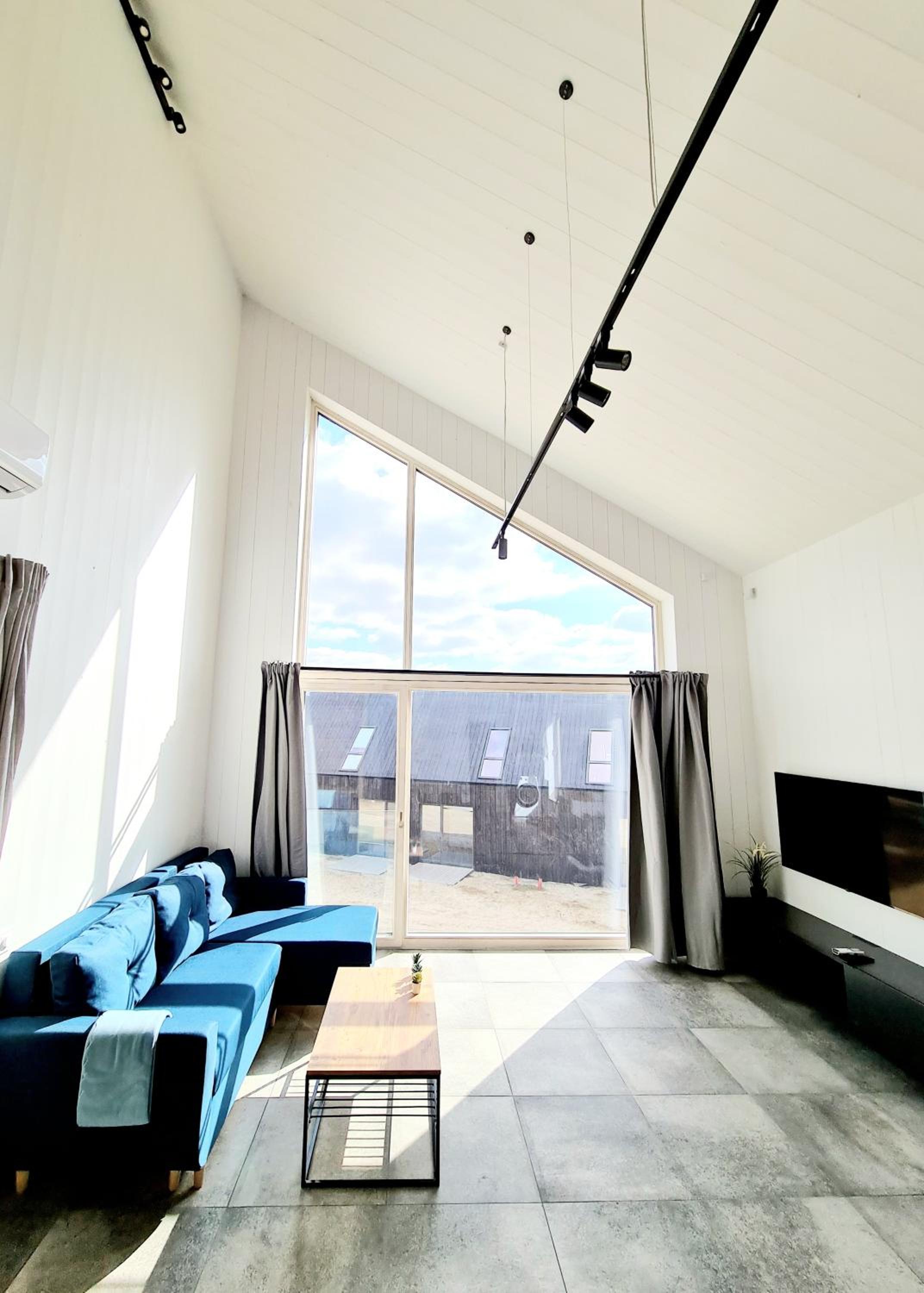 Lovely new 2-bedroom EV friendly apartment view 5