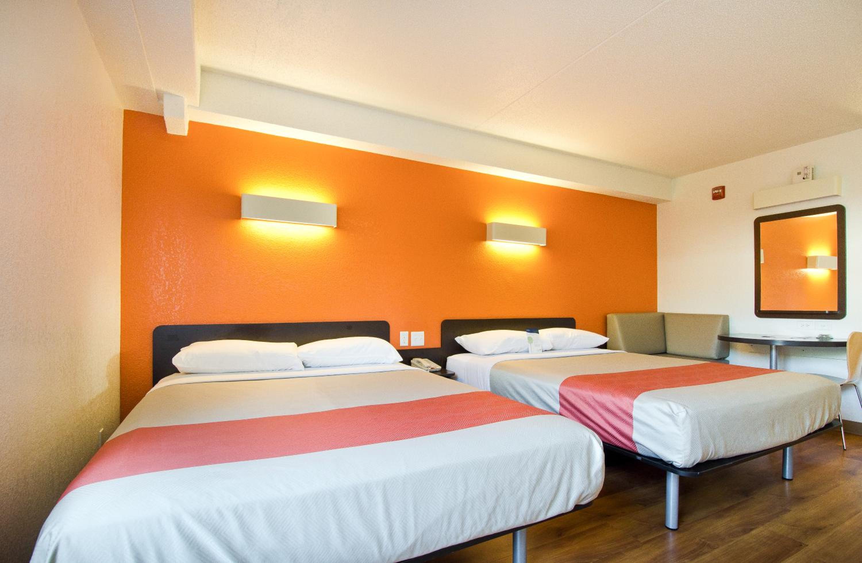 Motel 6-Springfield, DC - Washington Southwest - Property Image 36