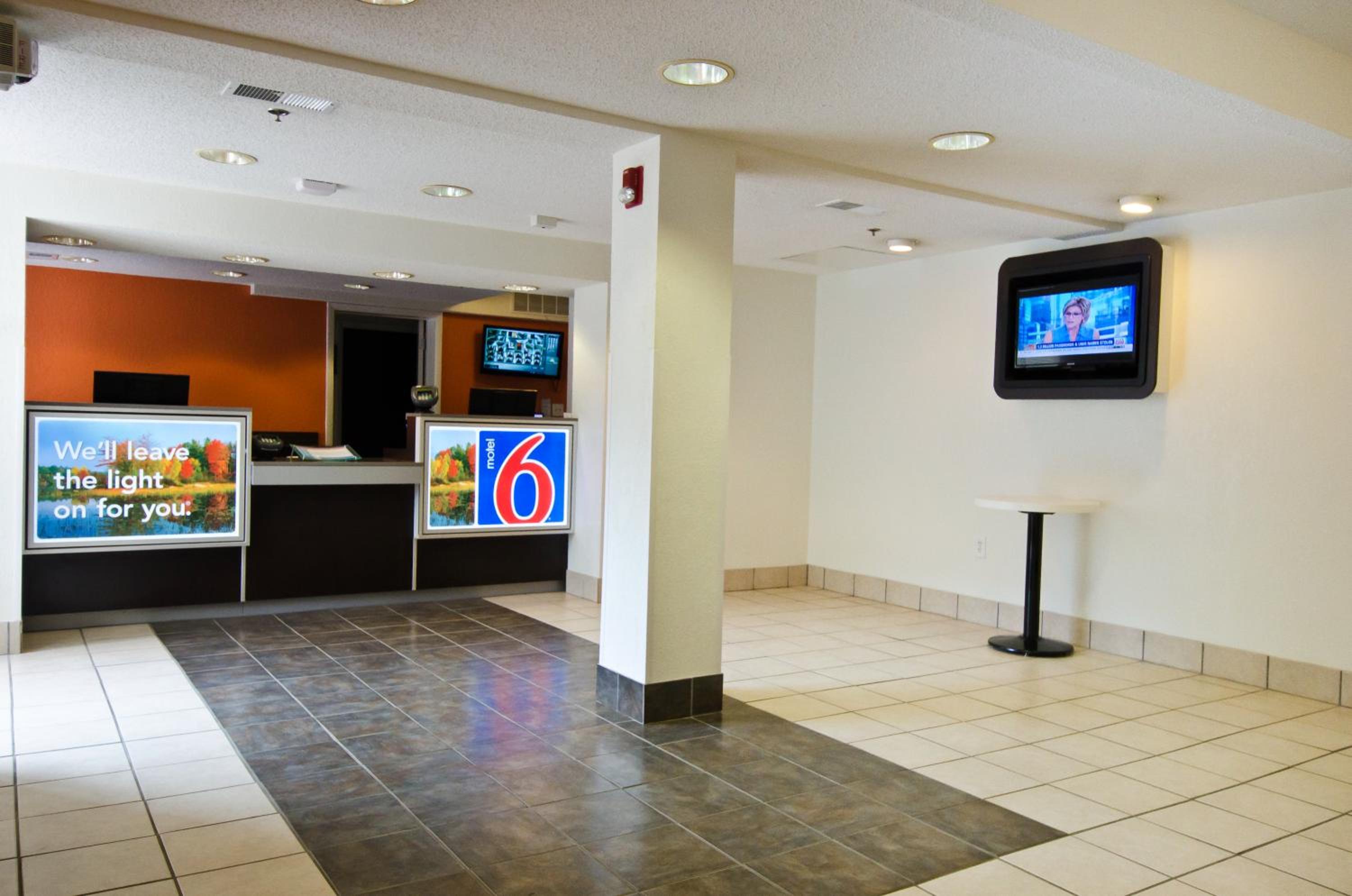 Motel 6-Springfield, DC - Washington Southwest - Property Image 51