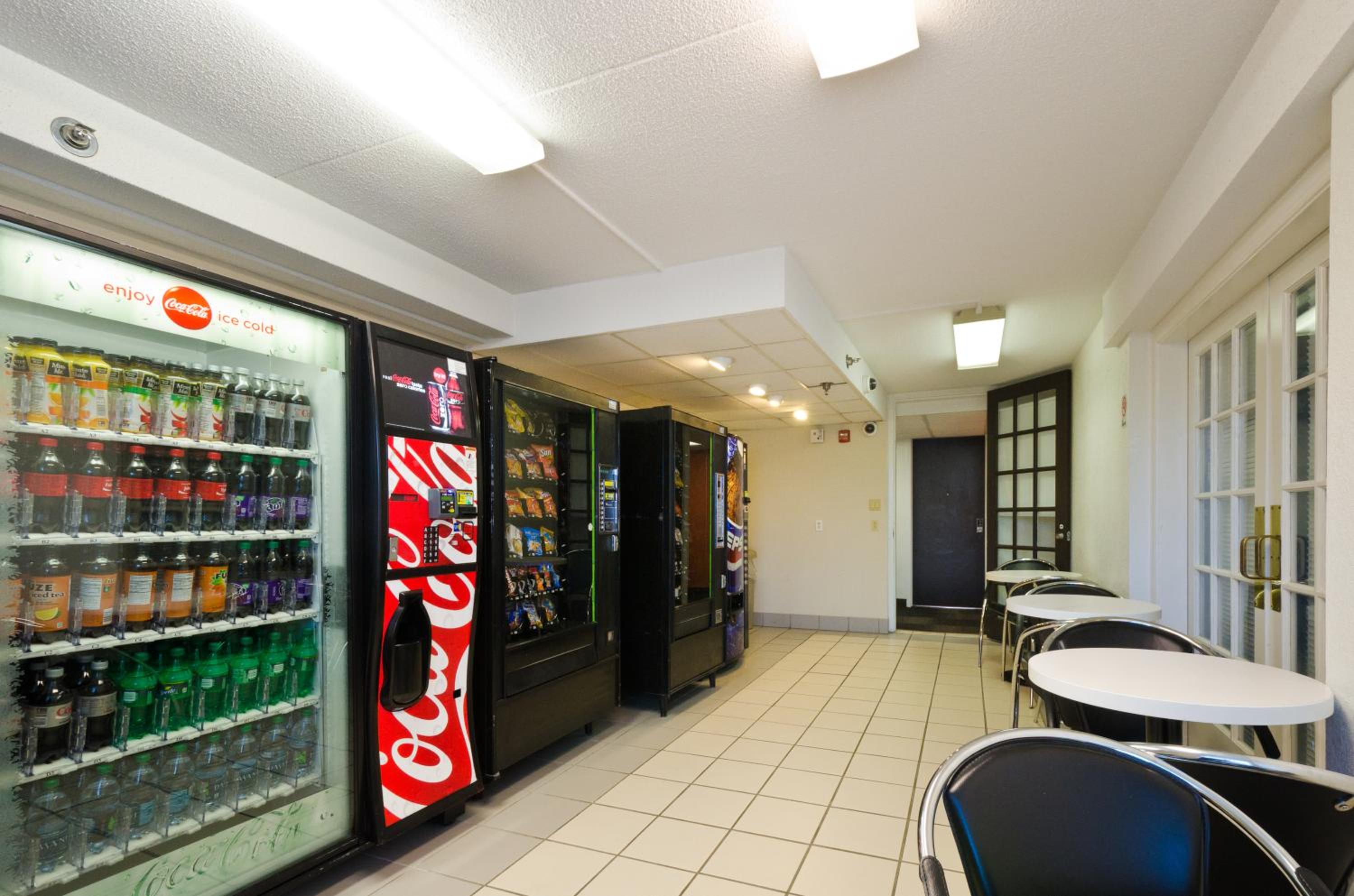 Motel 6-Springfield, DC - Washington Southwest - Property Image 16