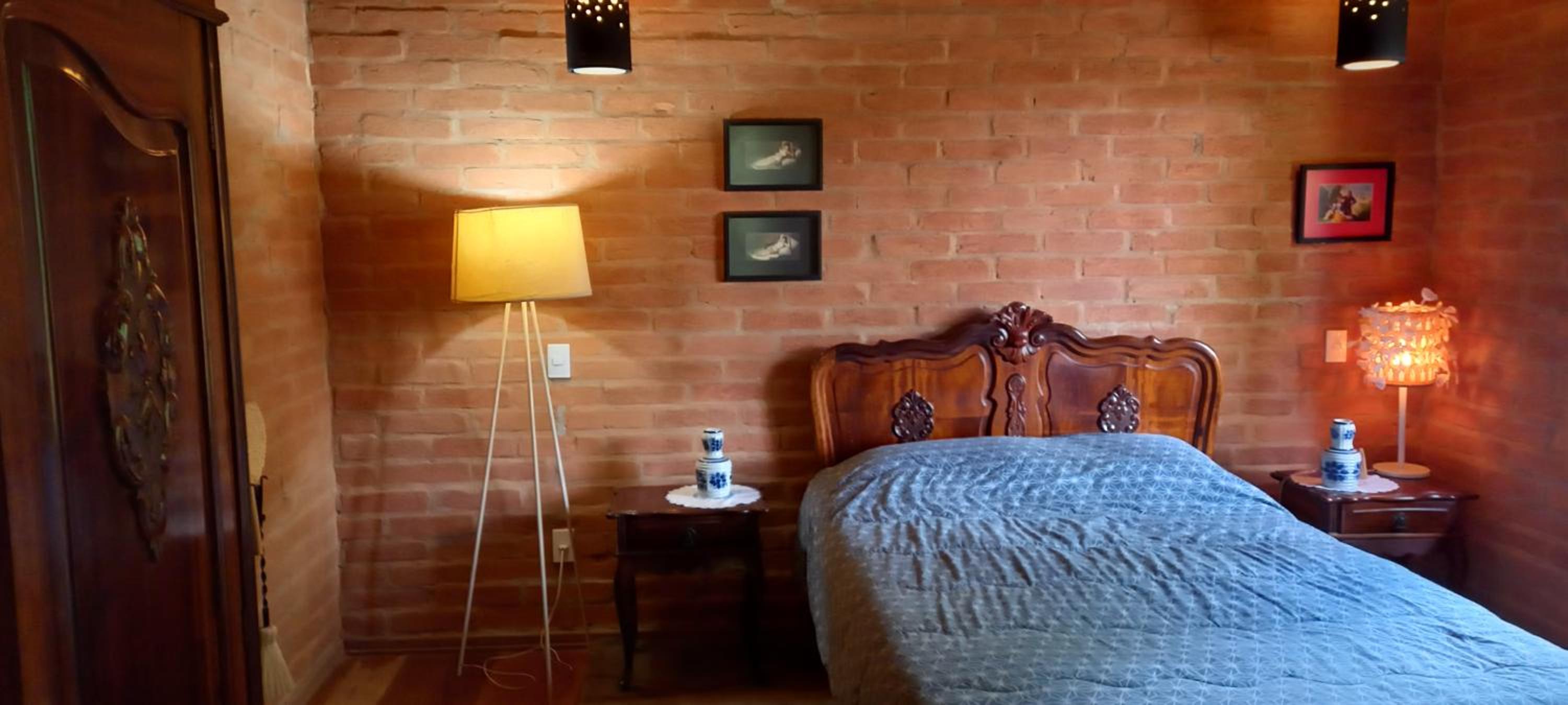 CASA EM MONTE VERDE CHARME E CONFORTO