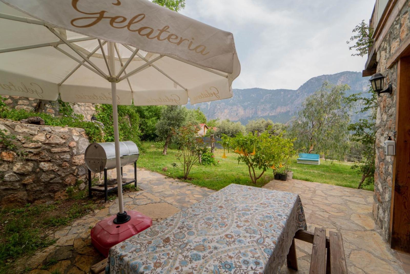 Villa Alemdaroğlu Secret Garden
