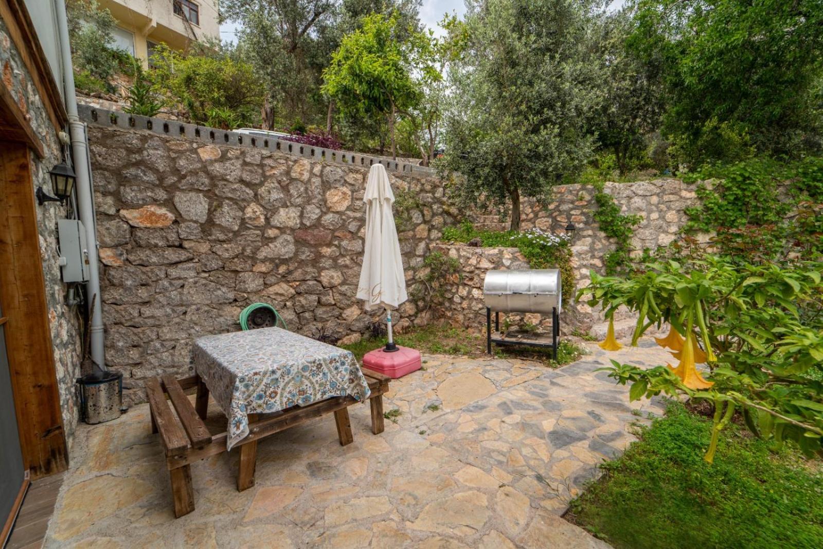 Villa Alemdaroğlu Secret Garden