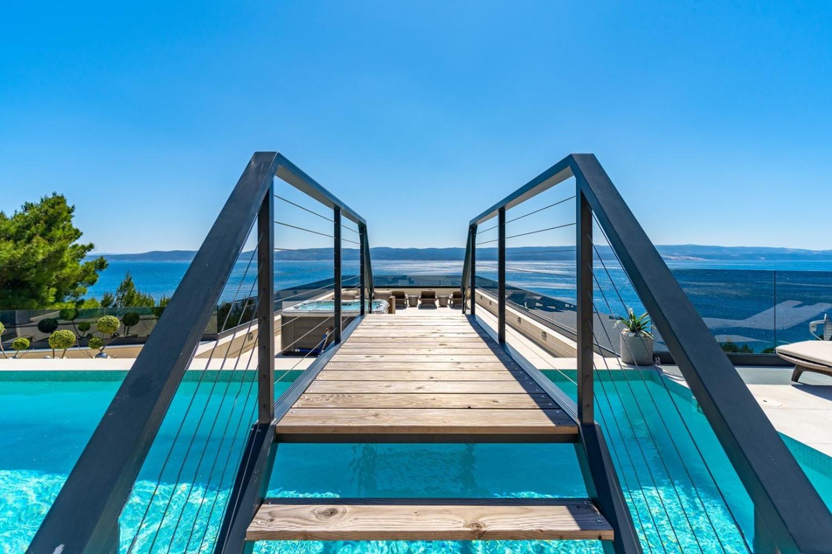 Seaview Villa BLUE LAGOON with private pool, jacuzzi, media room, 6 bedrooms, beach 70m view 2