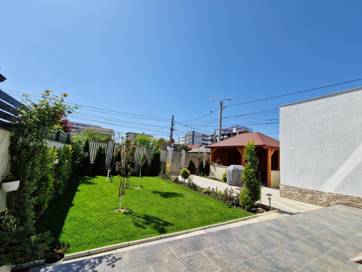 Villa Niko view 4