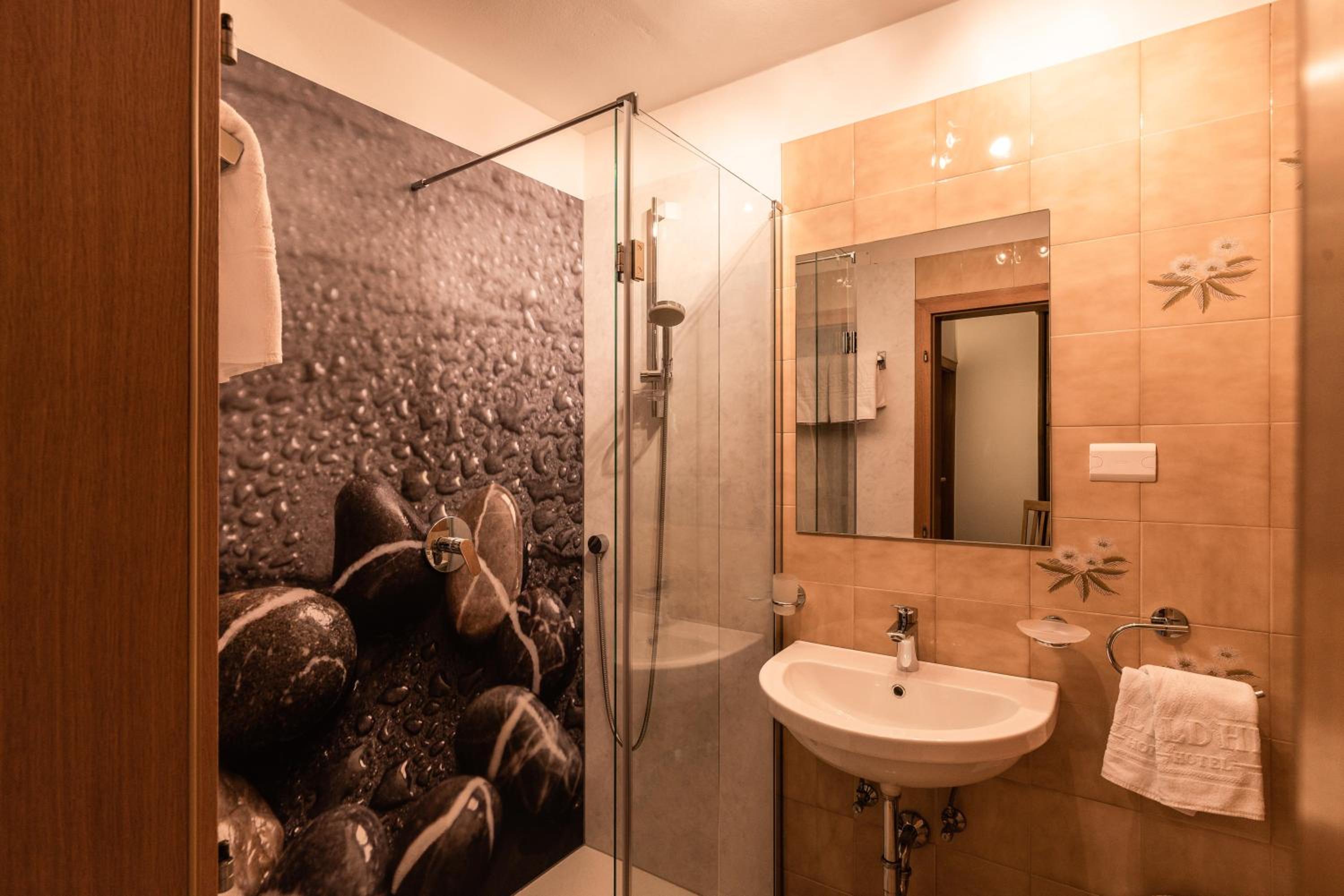 Apartment Waldheim - Alpine Elegance
