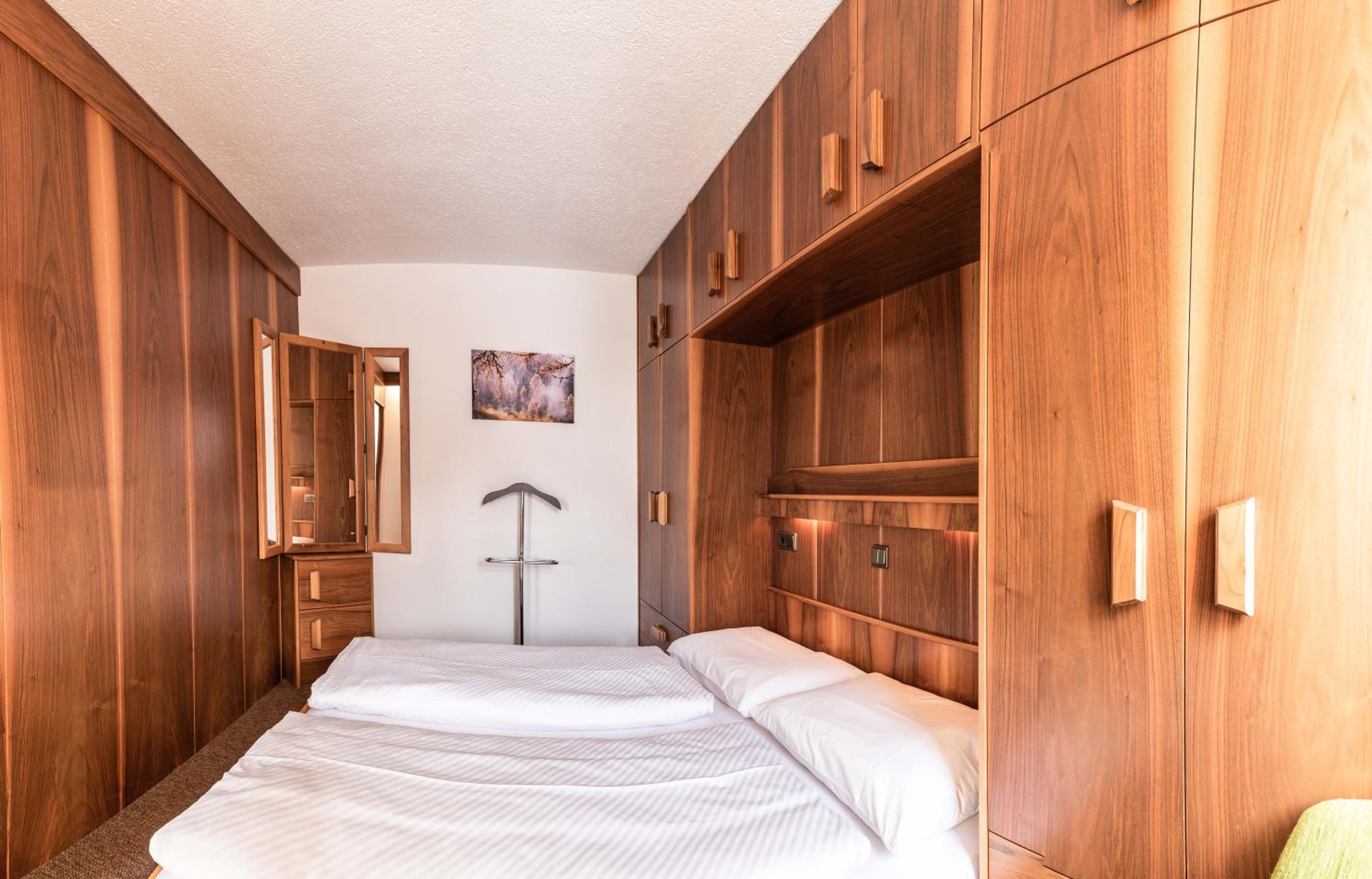 Apartment Waldheim - Alpine Elegance
