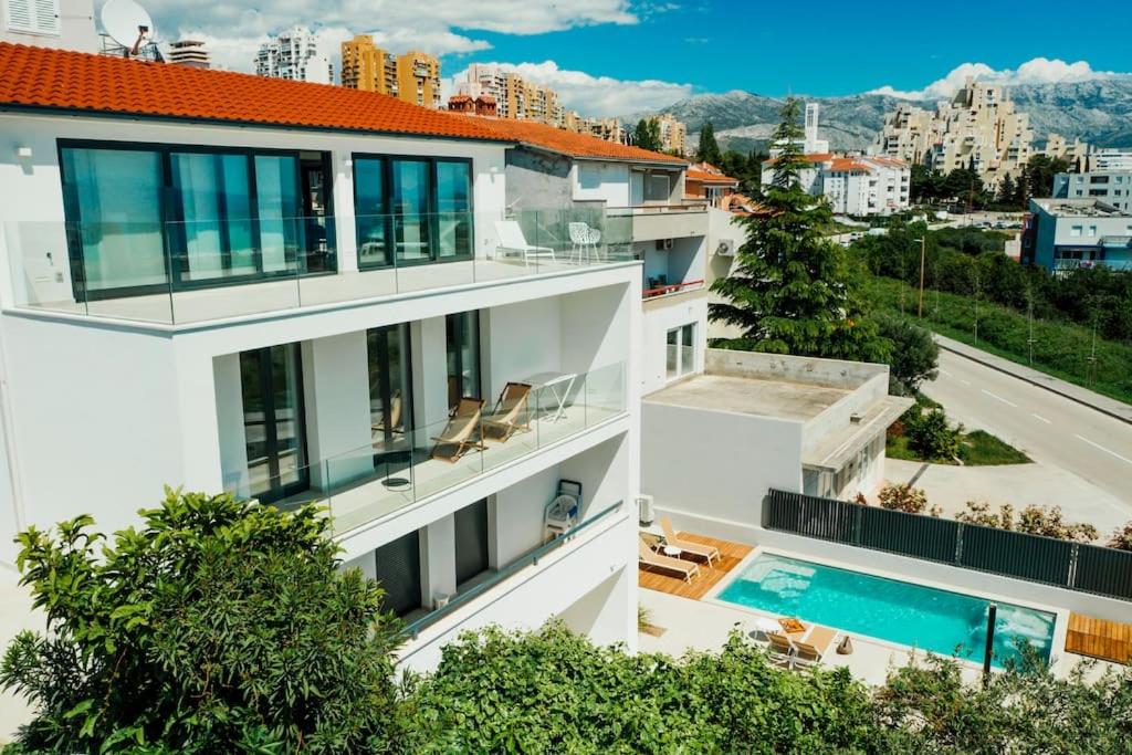 Hotel Apartments villa Ladini - Image 1